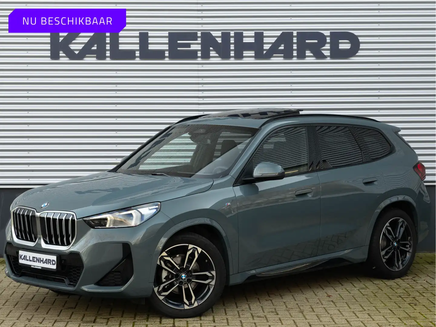 BMW X1 sDrive18i M-Sport - Pano - Trekhaak - ACC - Memory Vert - 1
