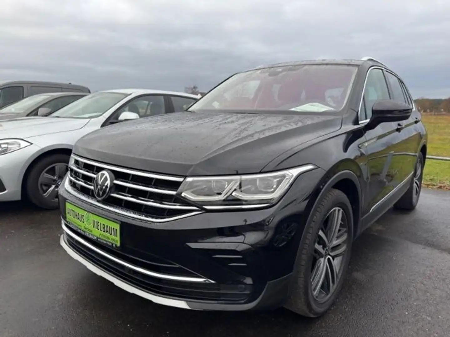 Volkswagen Tiguan Eleg.2,0 TDI DSG-Matrix-Panorama-R-Kamera Noir - 1