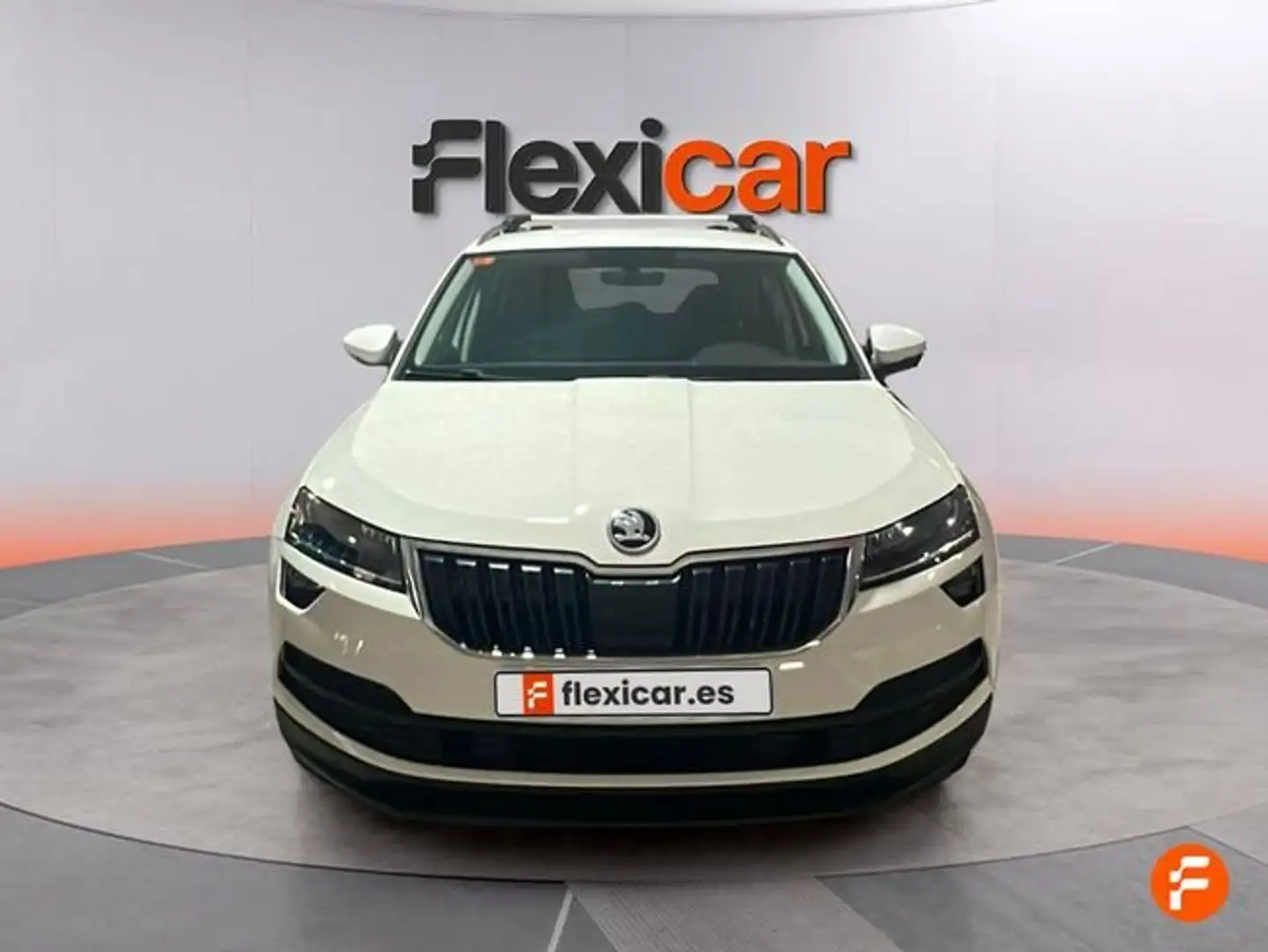 Skoda Karoq 1.5 TSI Ambition ACT DSG Blanco - 2