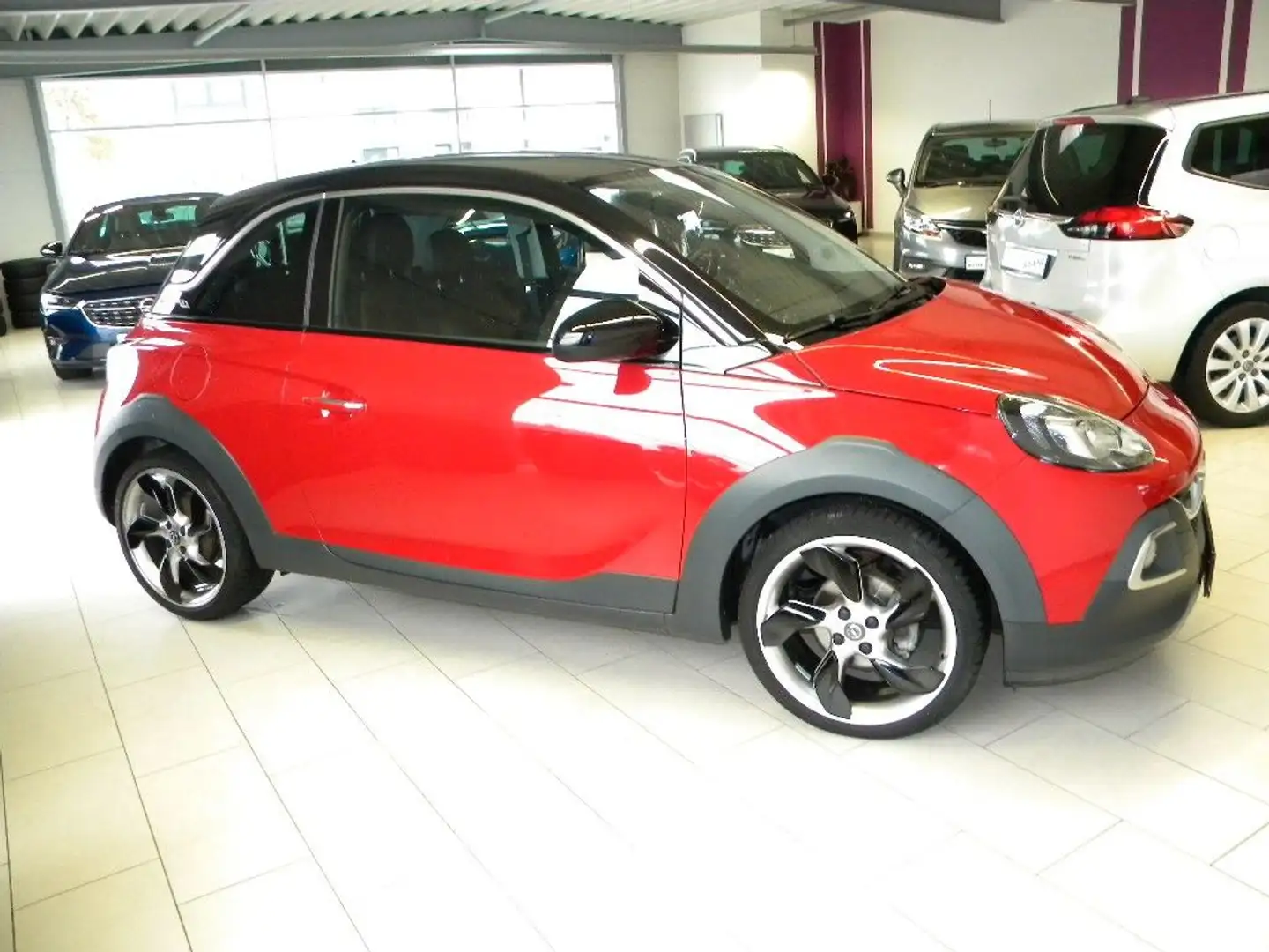 Opel Adam Rocks ecoFlex mit 18 Zoll Alu Rojo - 1