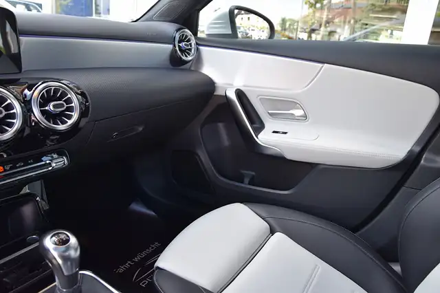 Mercedes-Benz A Class view 10