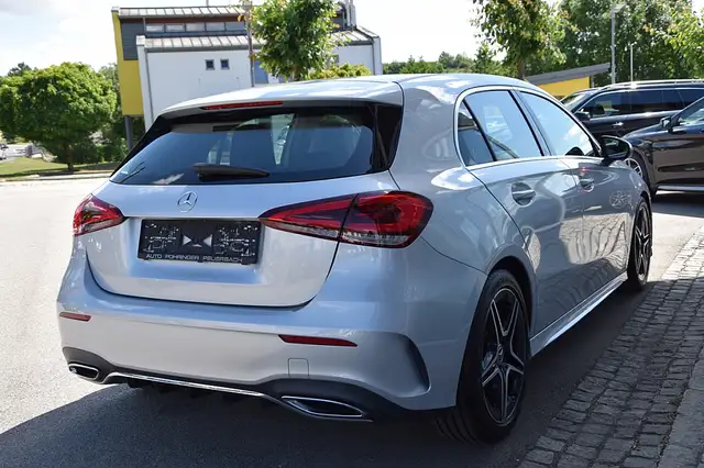 Mercedes-Benz A Class view 3