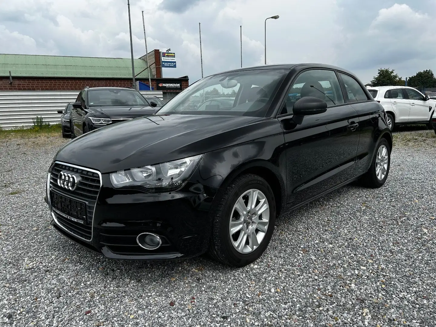 Audi A1 attraction Black - 1