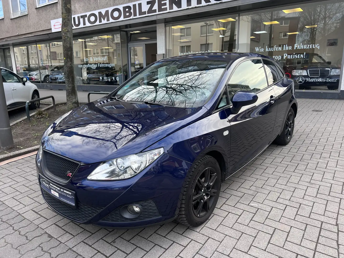 SEAT Ibiza 1.6 FR Aut.*Navi*Sitzhzg.*Tempomat*Klimaaut.*PDC* Blau - 1