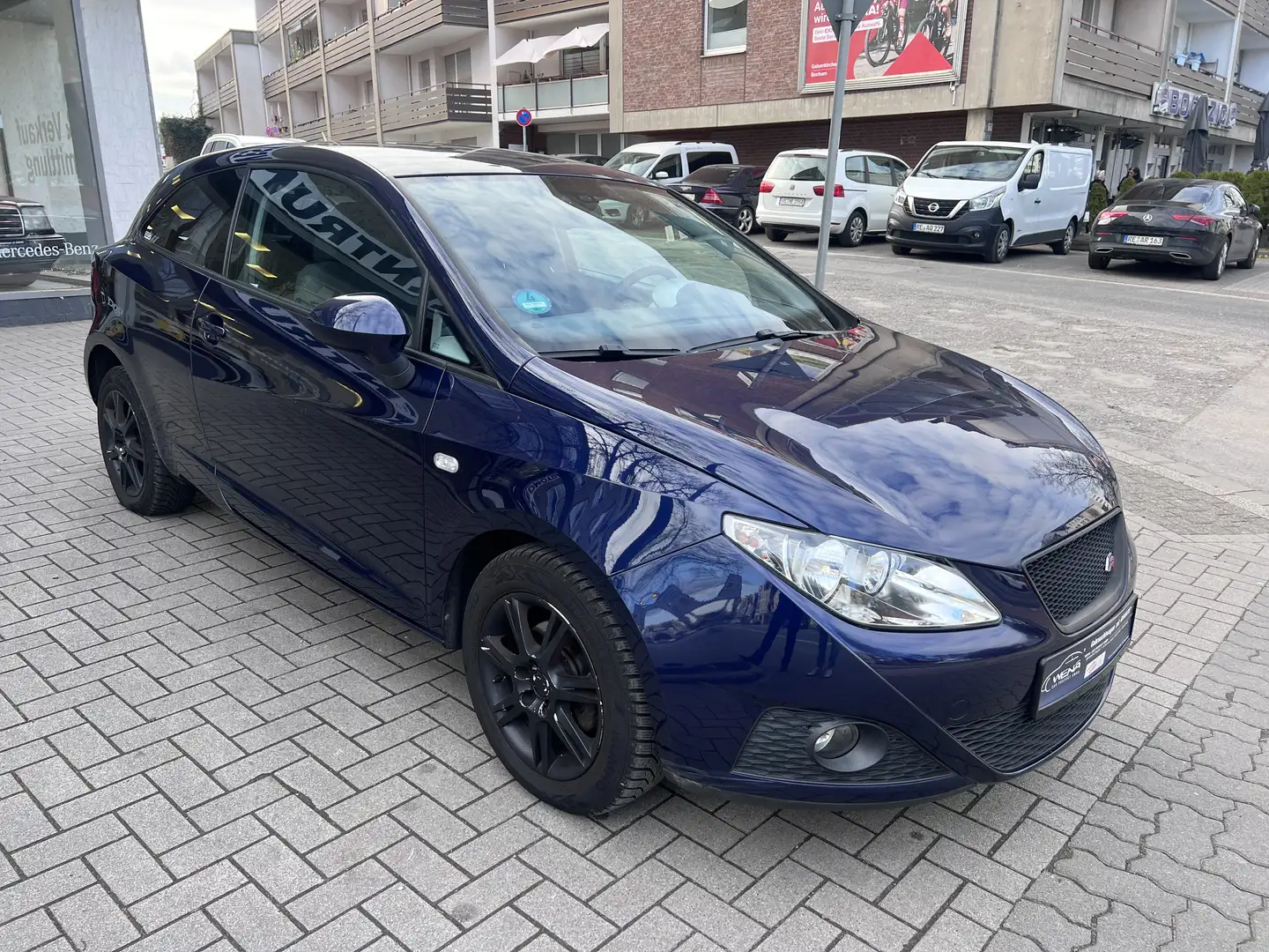 SEAT Ibiza 1.6 FR Aut.*Navi*Sitzhzg.*Tempomat*Klimaaut.*PDC* Blau - 2