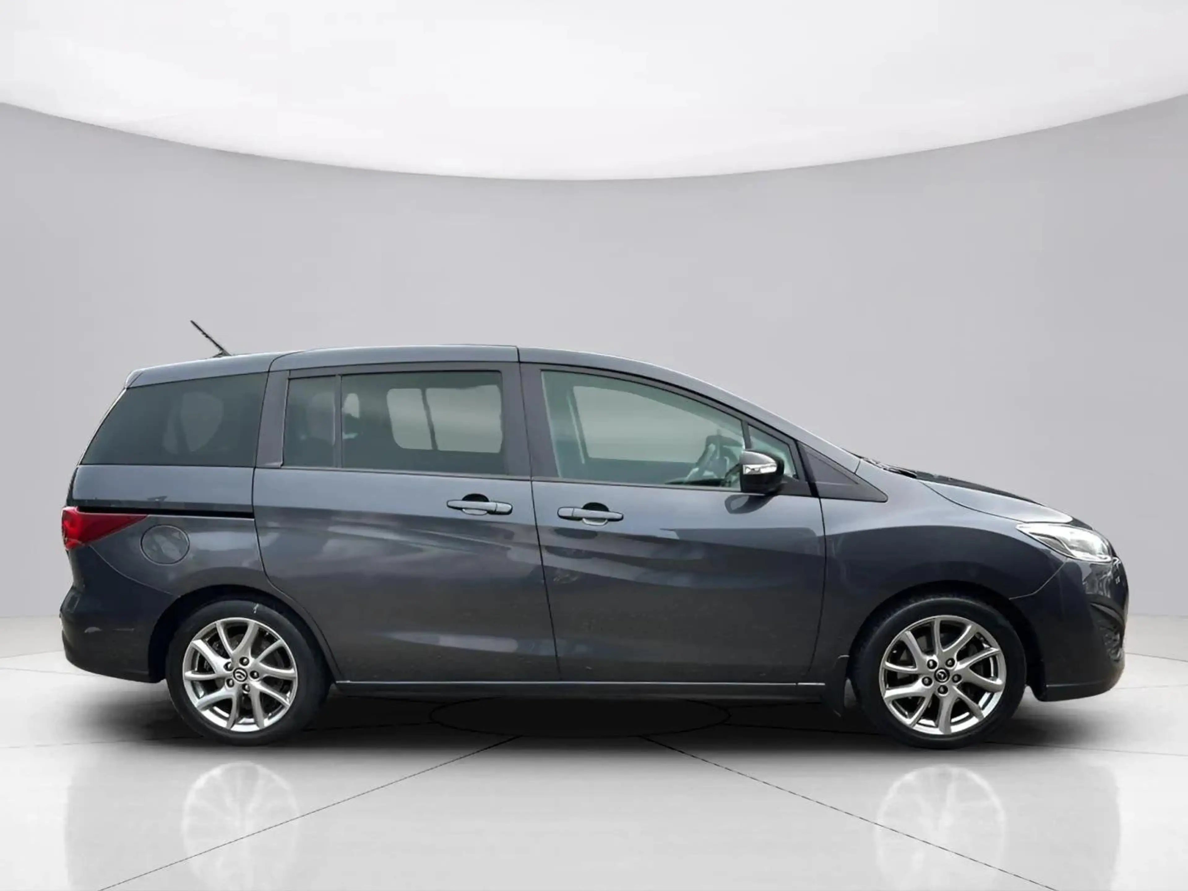 Mazda 5 Kenko*7.Sitze*2.Hand*Kamera*AHK*SHZ*Navi*HU/AU Neu — photo 6