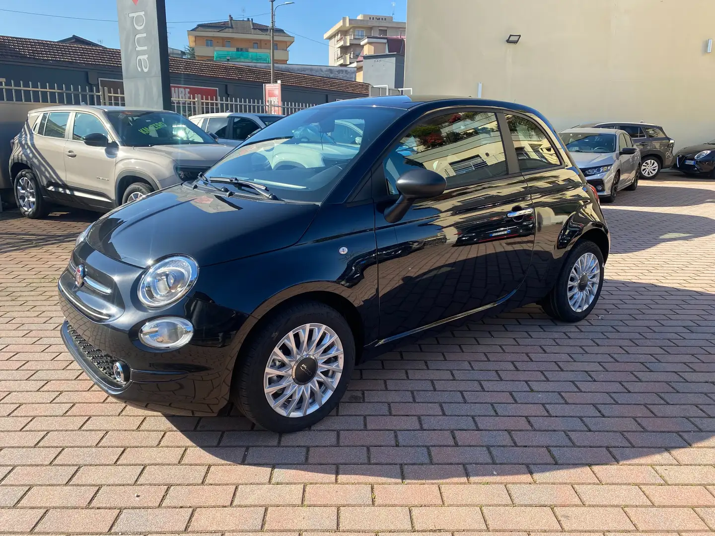 Fiat 500 500 1.0 hybrid Dolcevita 70cv Nero - 2