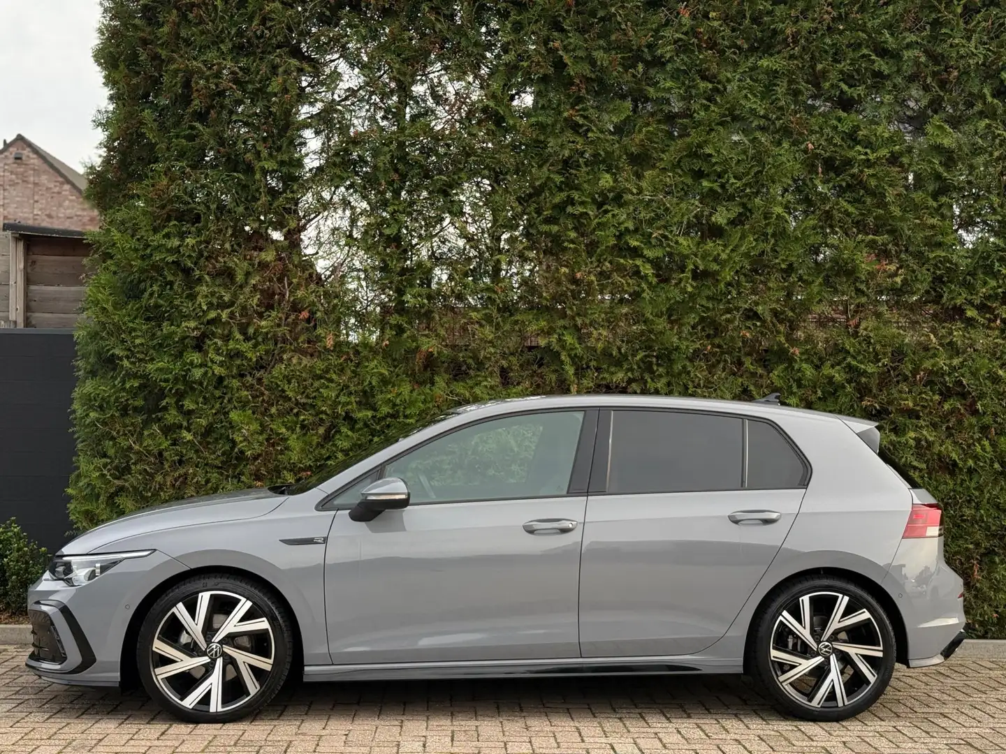 Volkswagen Golf 1.5 eTSI 3x R-Line CarPlay Camera Gris - 2