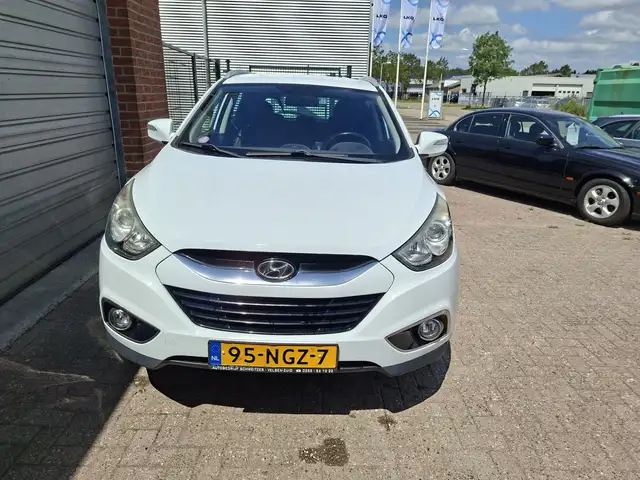 Hyundai Ix35 view 6