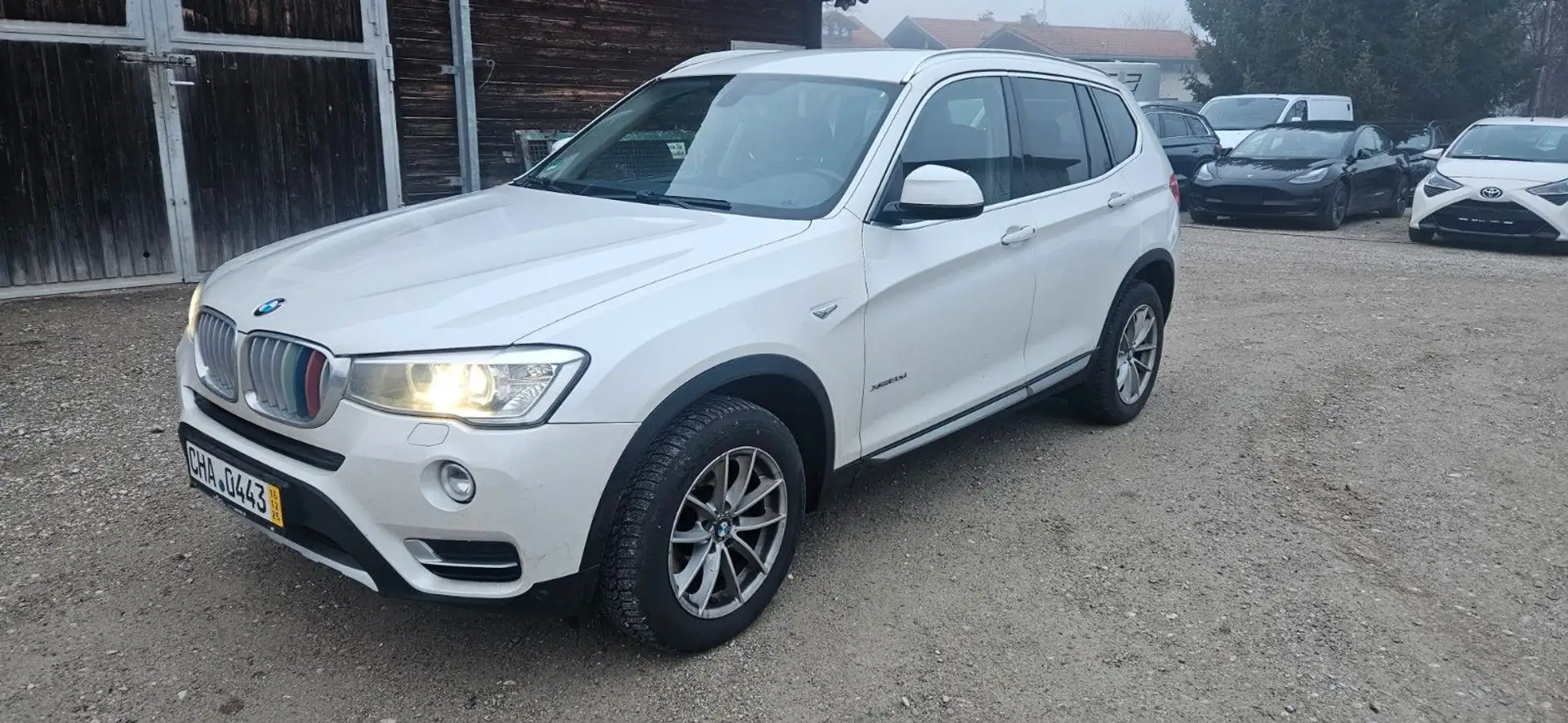 BMW X3 xDrive 20 d X-Line,Navi,Xenon,Euro6 Weiß - 1