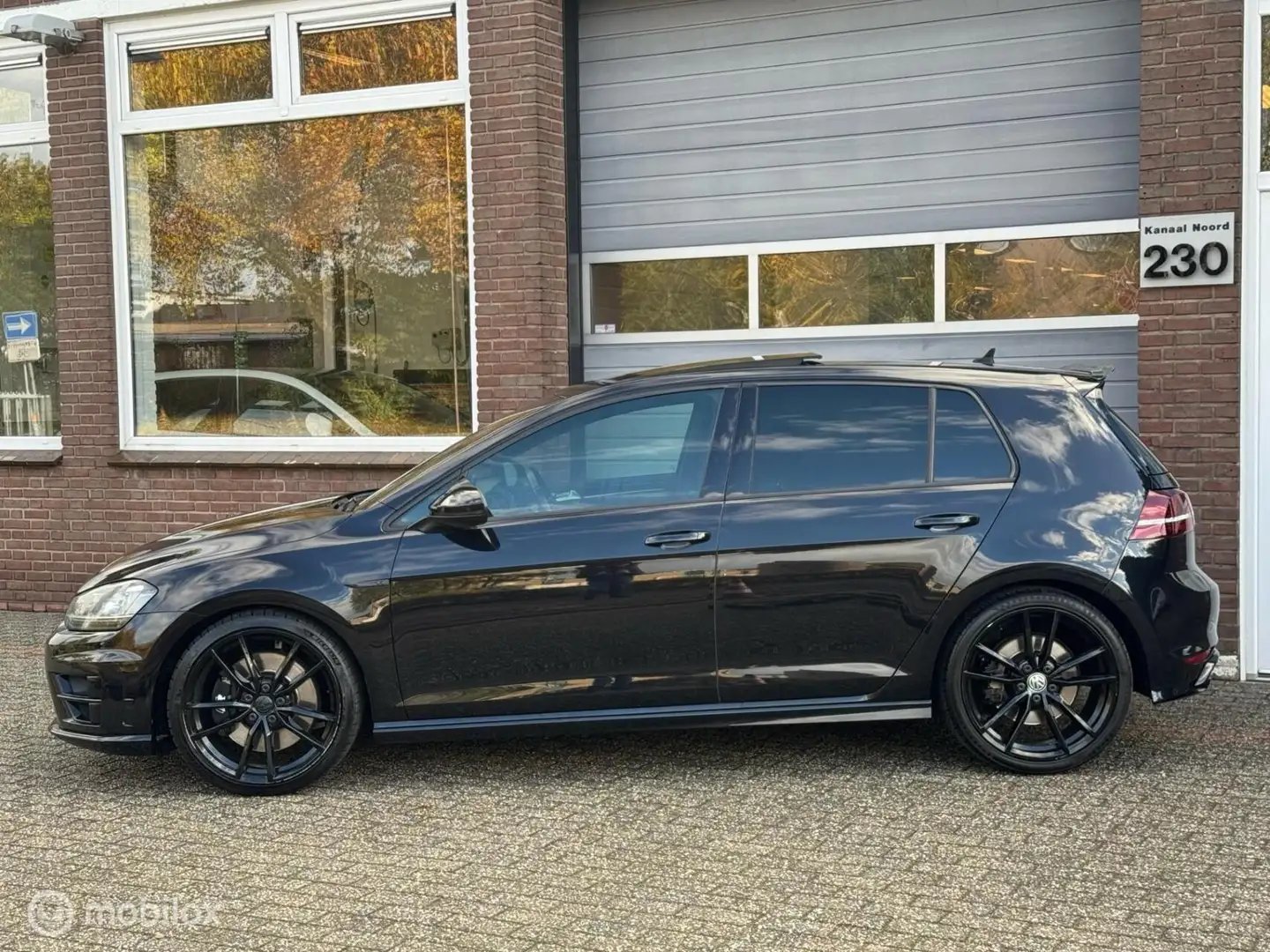 Volkswagen Golf 2.0 TSI R 4Motion DSG CAMERA/PANO/NAVI/XENON Noir - 2