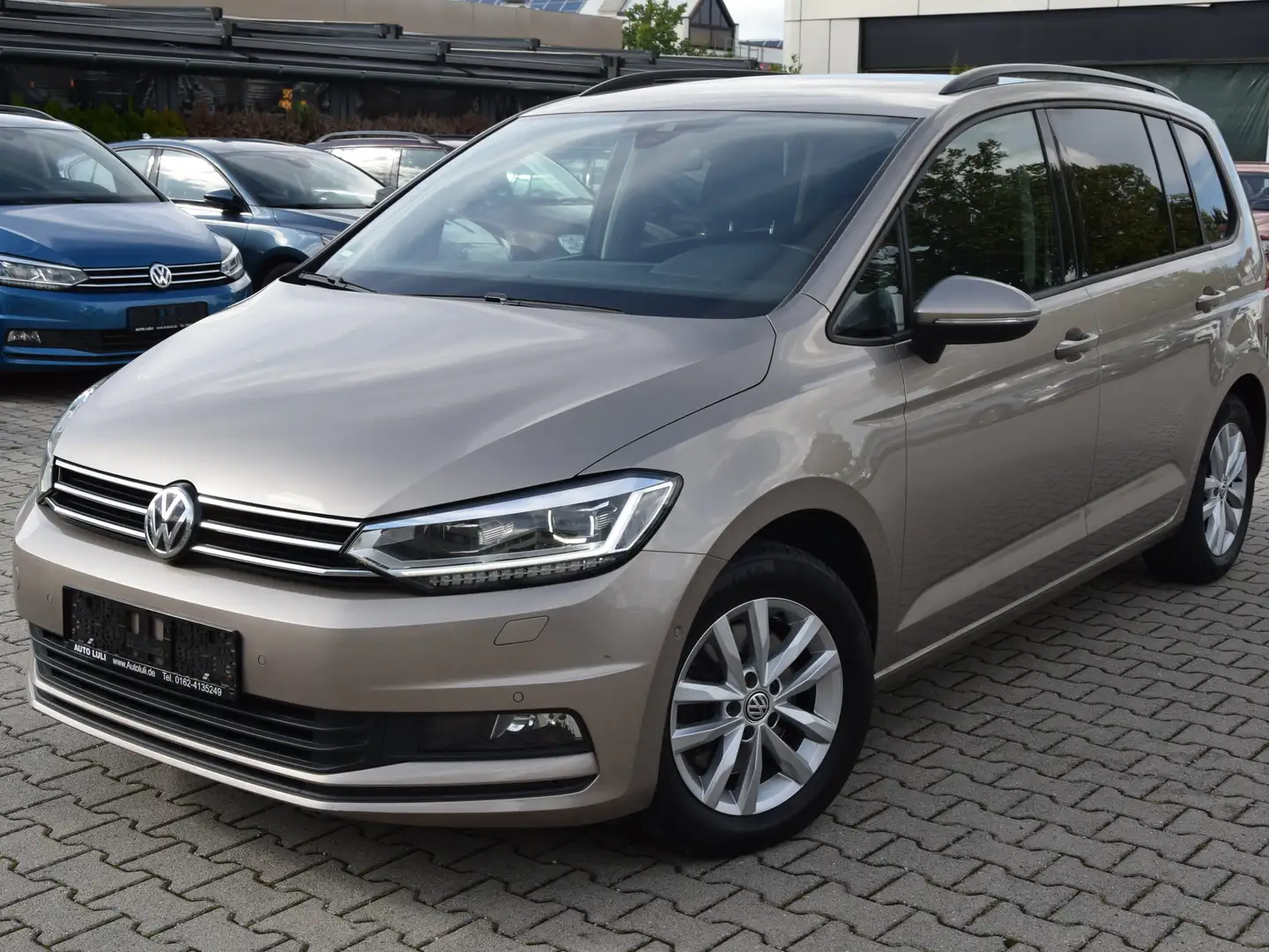 Volkswagen Touran Comfortline BMT/ Led,Navi,Parkpilot,Acc,Shz,Pdc Beige - 1