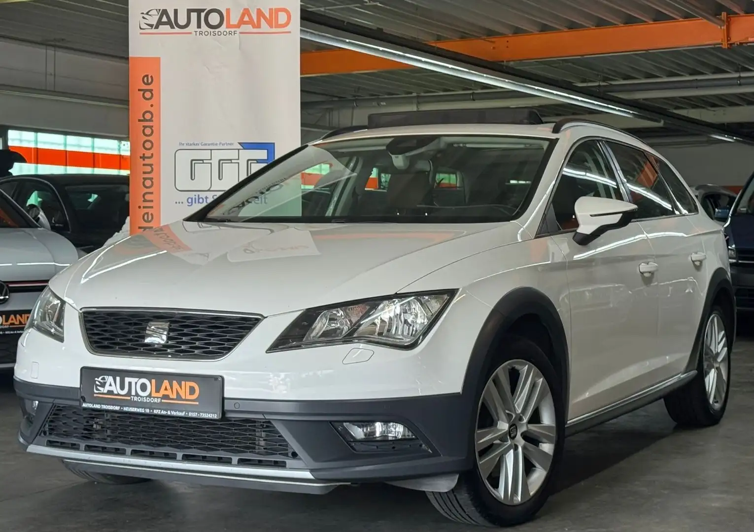 SEAT Leon ST X-Perience 4Drive 1.8*AUTOM*LPG*NAVI*PDC Weiß - 2