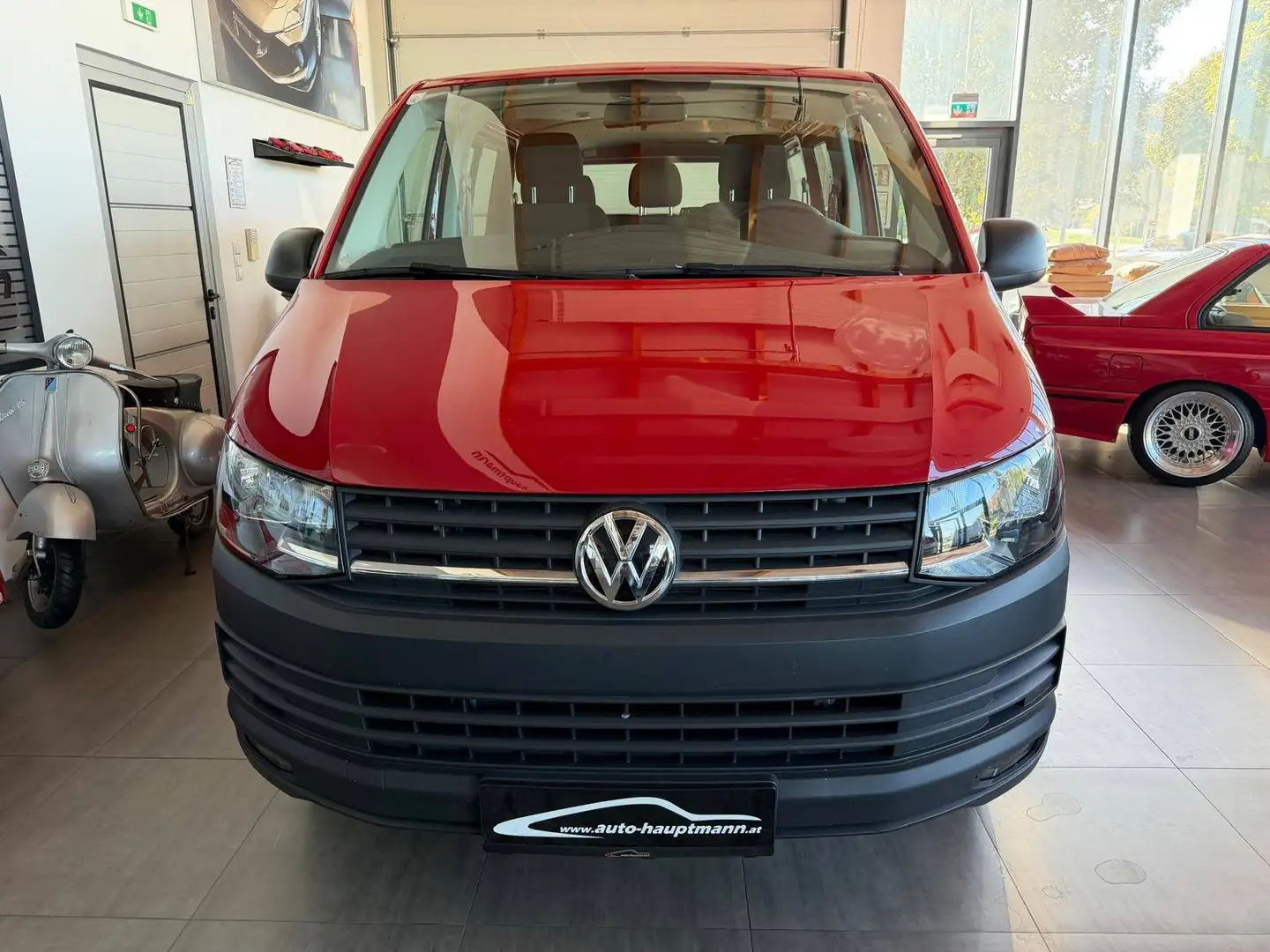 Volkswagen T6 Kombi Kombi KR 2,0 Entry TDI BMT Entry Rot - 2