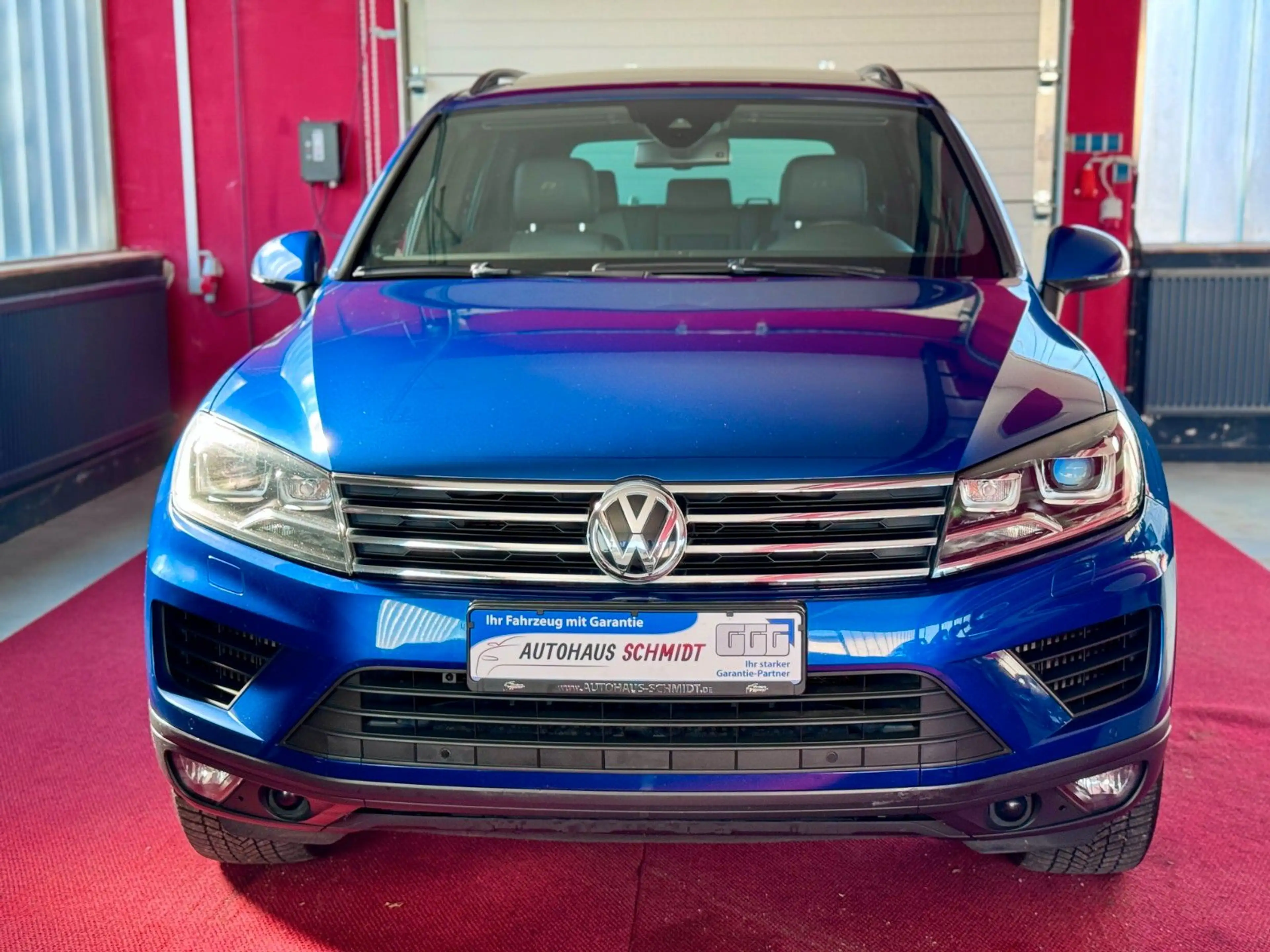 Volkswagen Touareg V6 TDI R Line Pano AHK Luft ACC TerTech — photo 5
