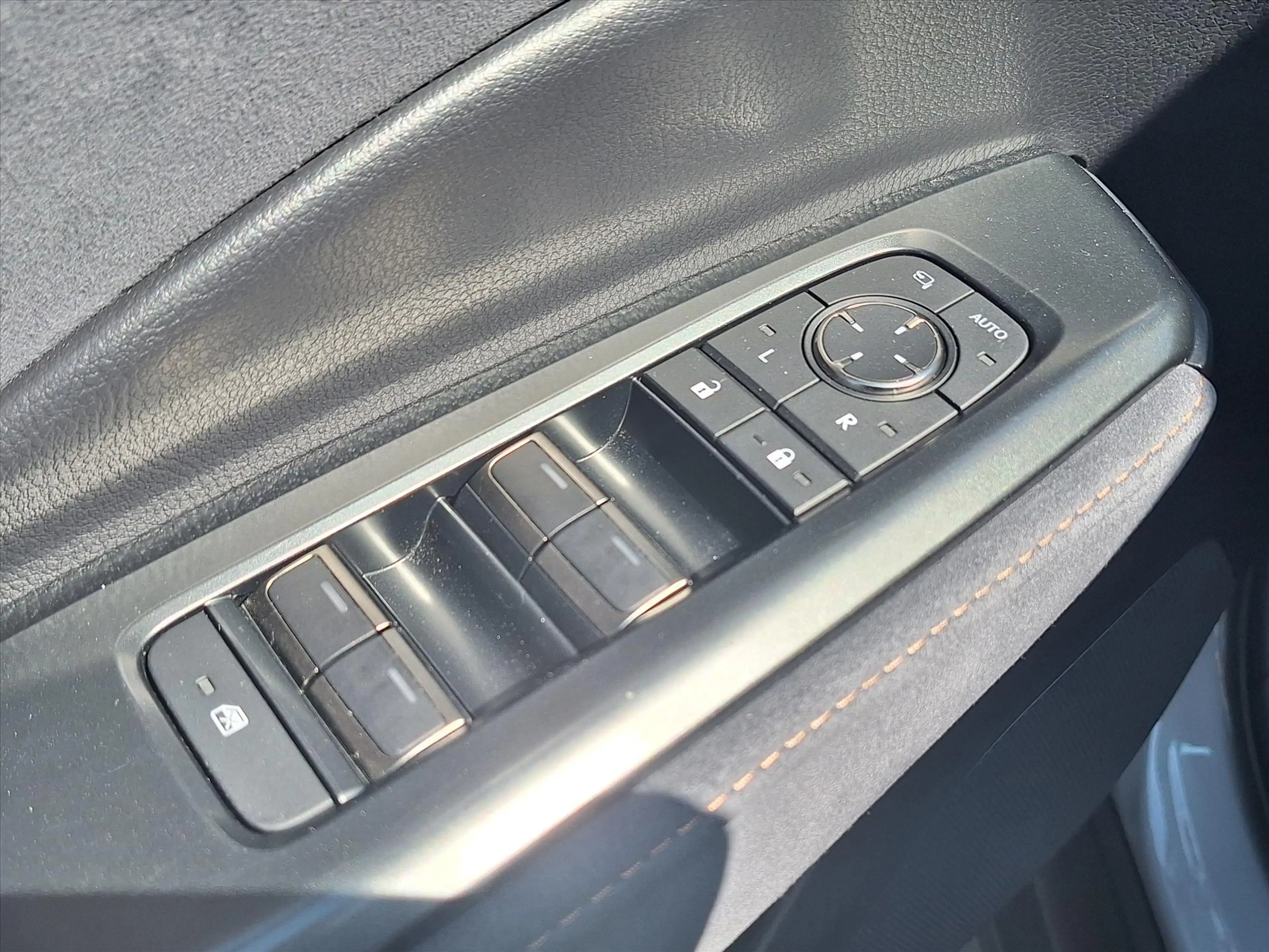 Lexus LBX 1.5 Hybrid AWD Cool Advanced pack | Alle opties, 4 — photo 16