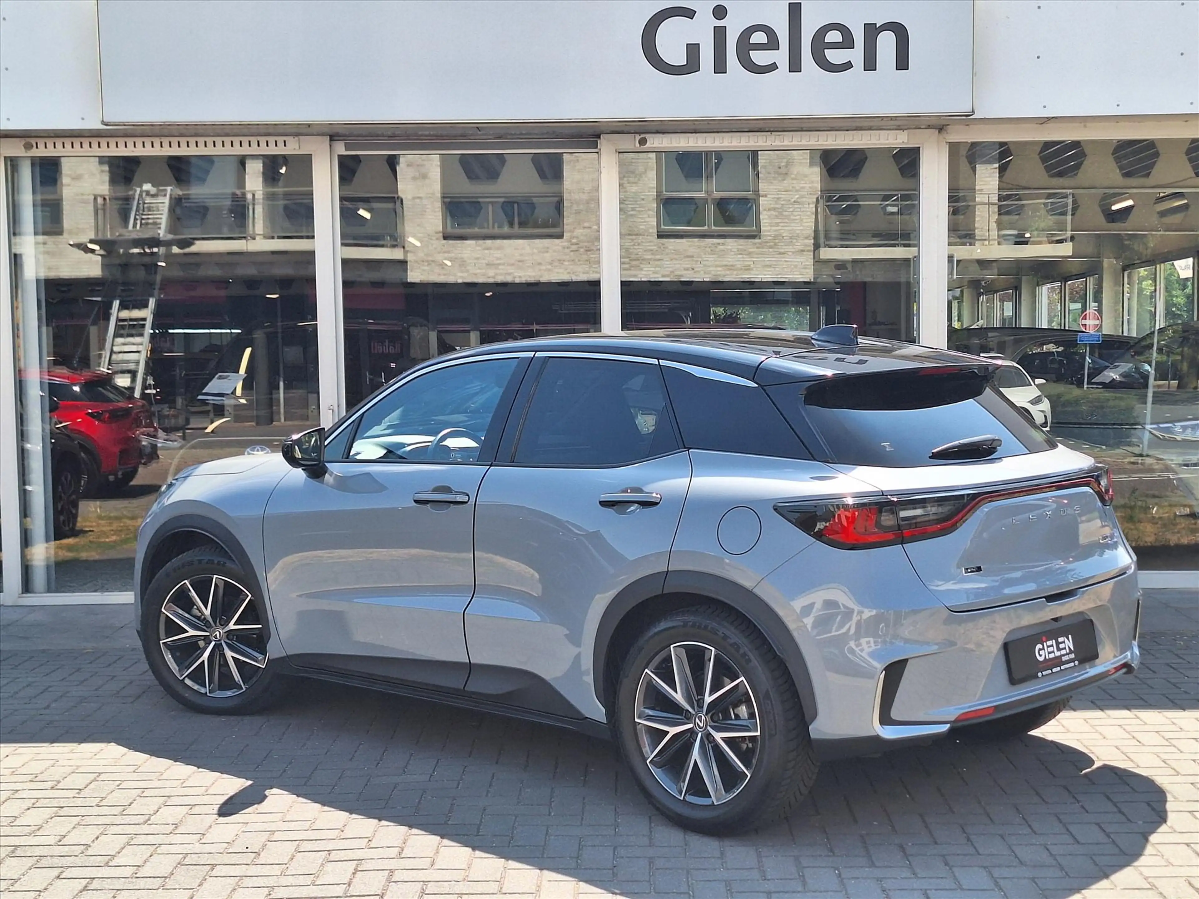 Lexus LBX 1.5 Hybrid AWD Cool Advanced pack | Alle opties, 4 — photo 35