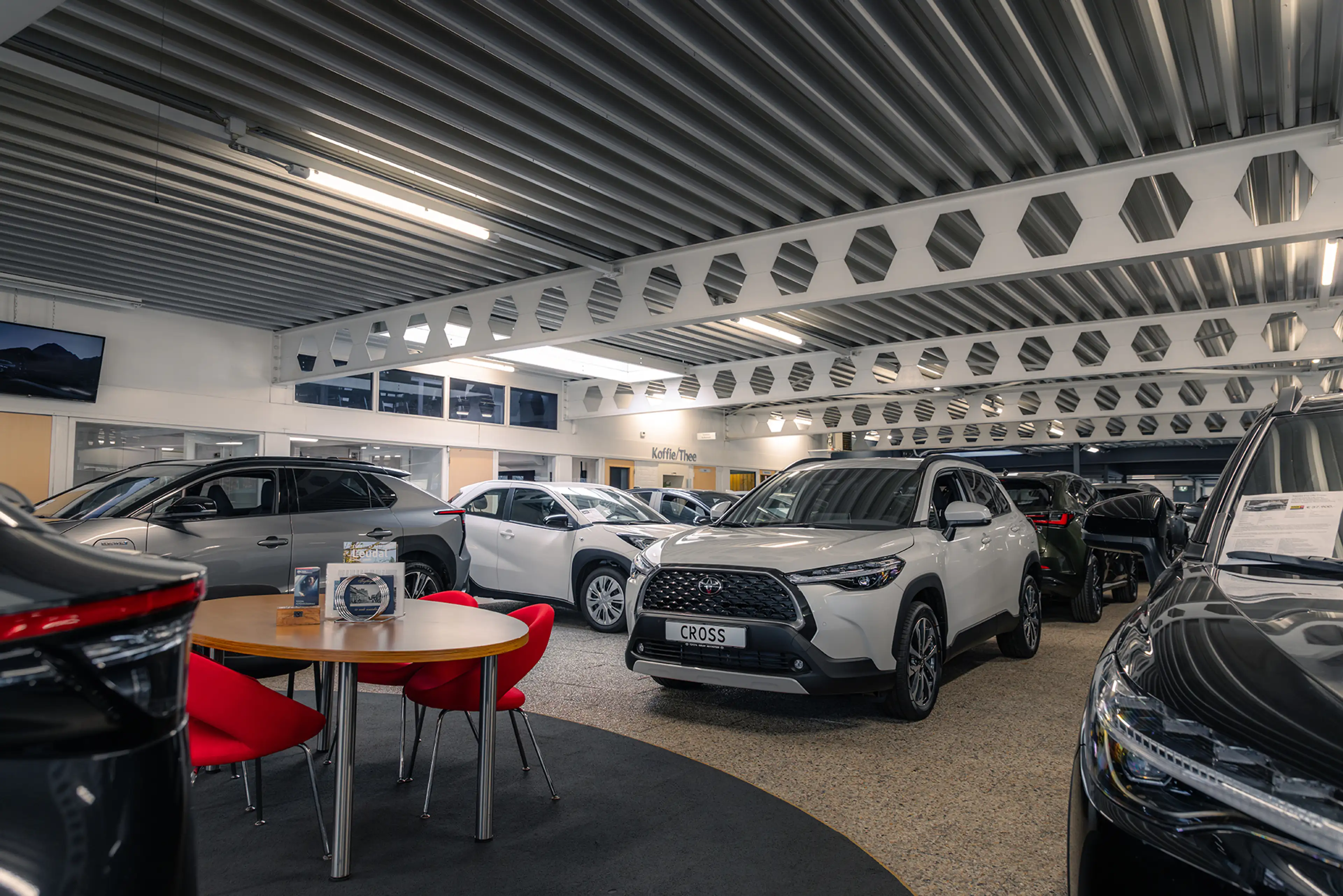 Lexus LBX 1.5 Hybrid AWD Cool Advanced pack | Alle opties, 4 — photo 32