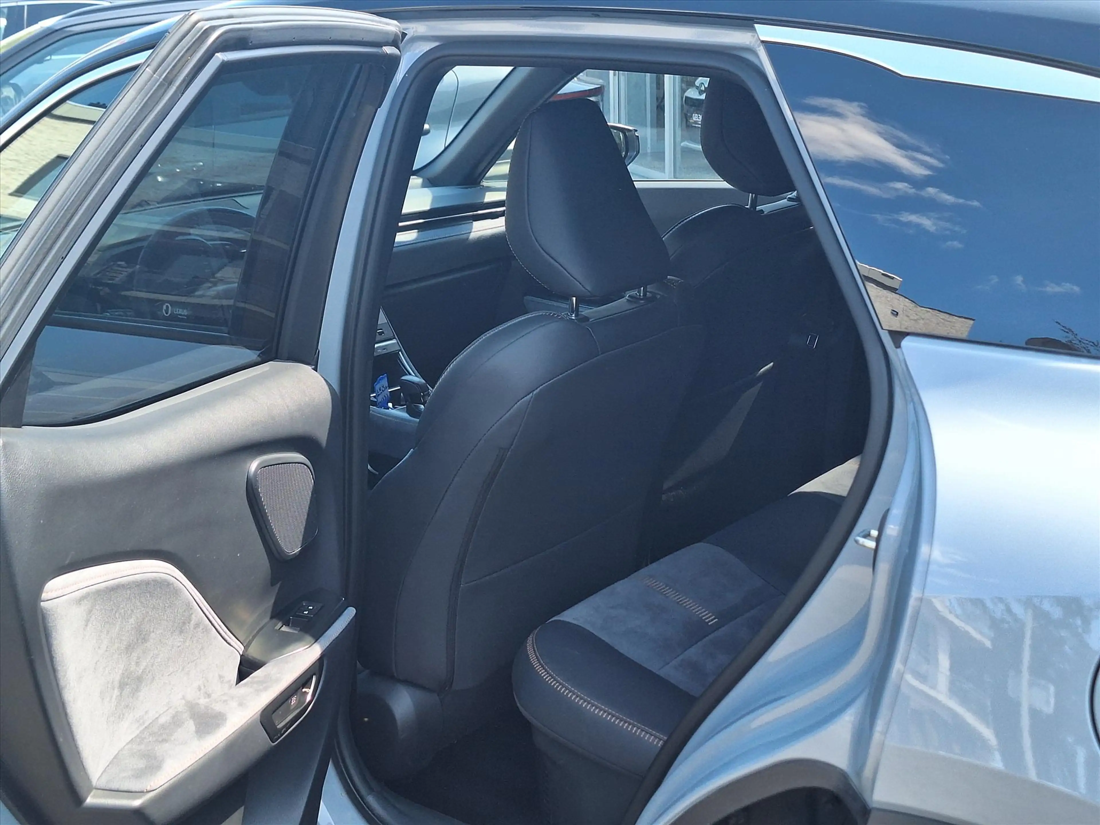 Lexus LBX 1.5 Hybrid AWD Cool Advanced pack | Alle opties, 4 — photo 20