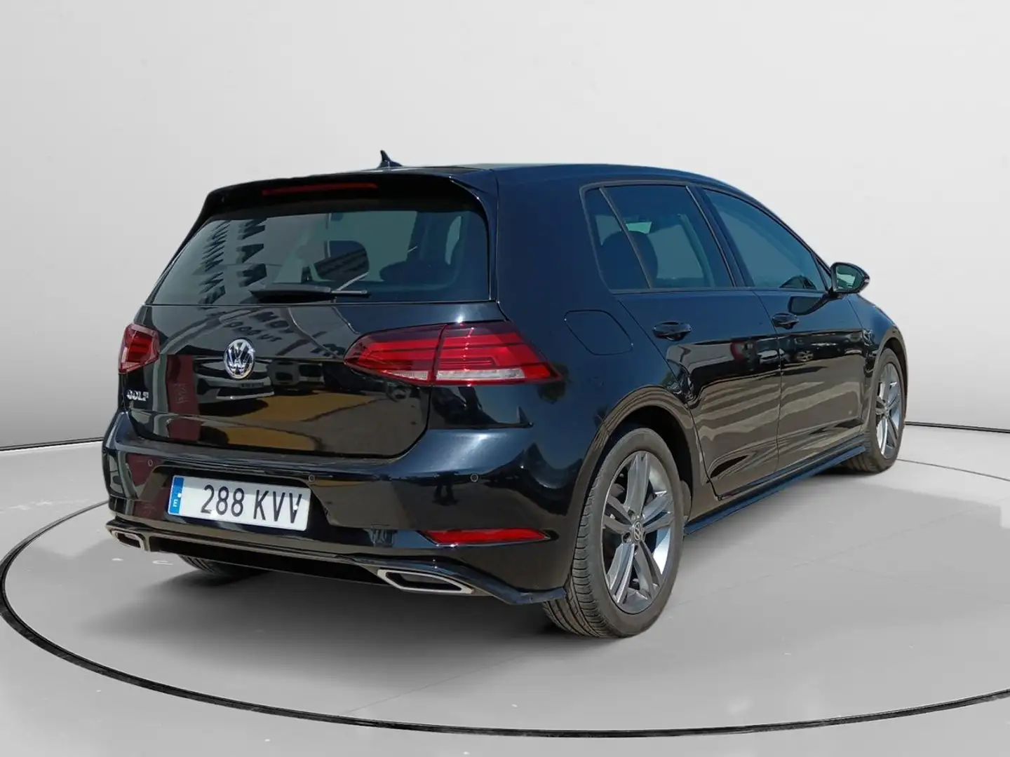 Volkswagen Golf R Line Negro - 2
