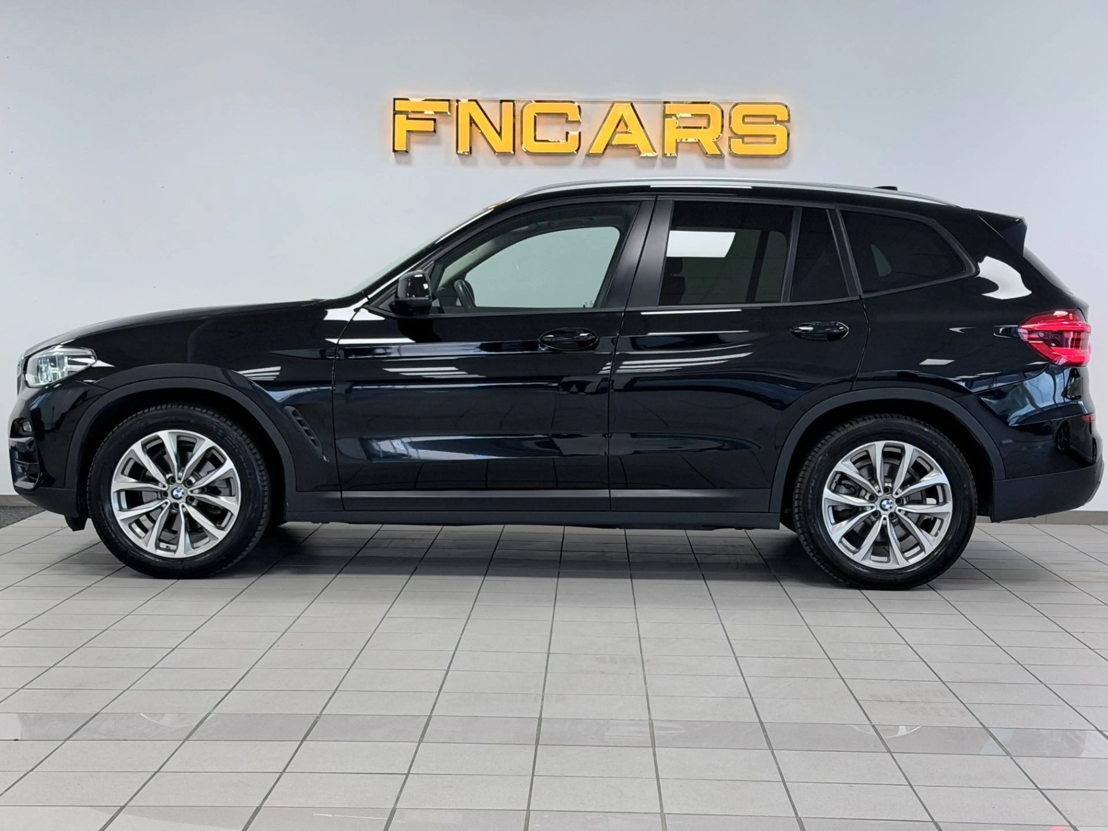 BMW X3 xDrive 20d Advantage Aut.//AHK//Head-Up//LED//Ges — photo 5