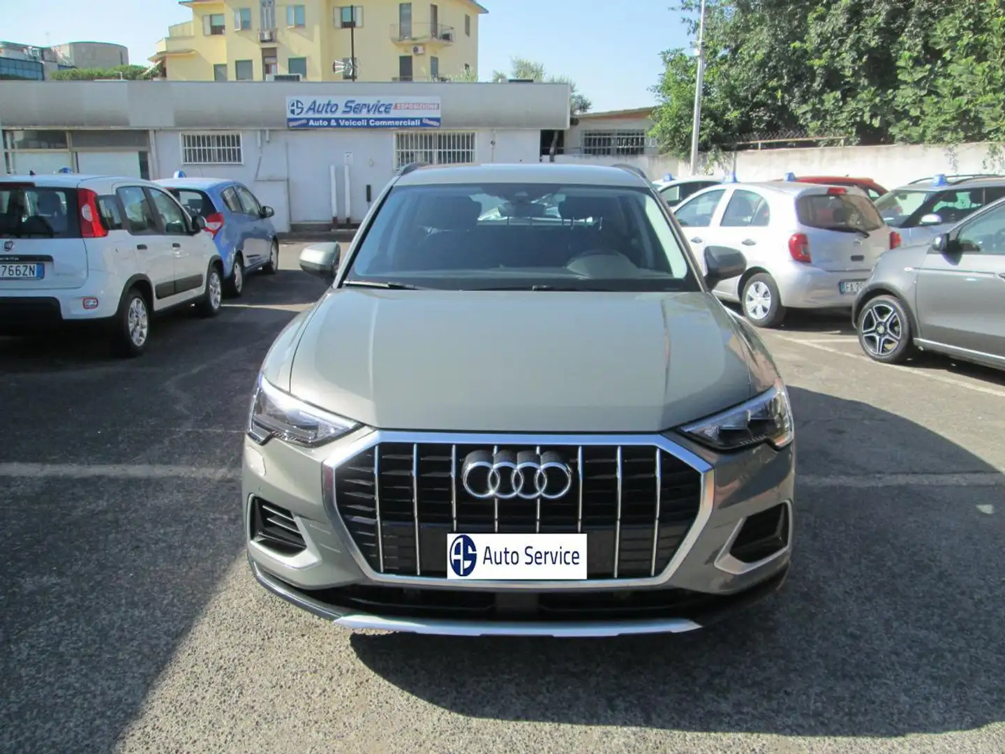 Audi Q3 35 TDI S tronic Business Advanced Automatico Grigio - 1