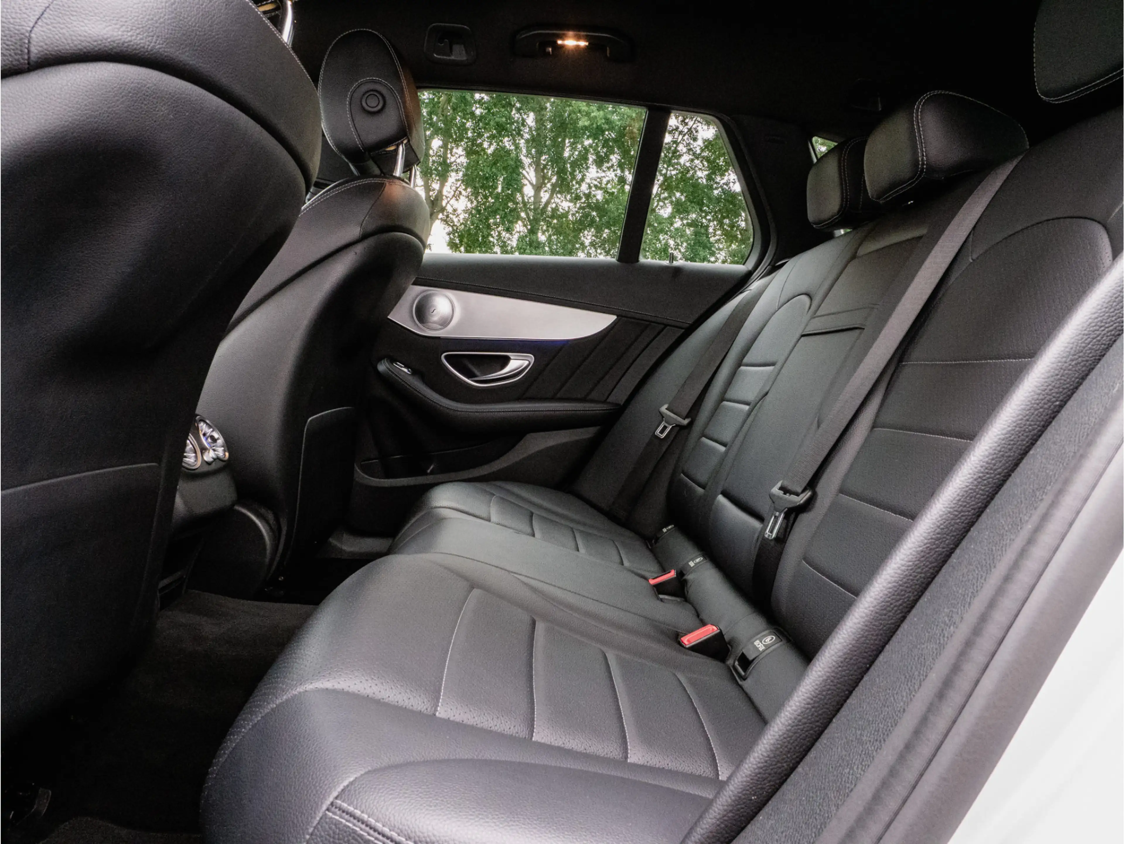 Mercedes-Benz C 250 Estate 211pk Aut.9 Edition AMG-Line/ Lederen sport — photo 13