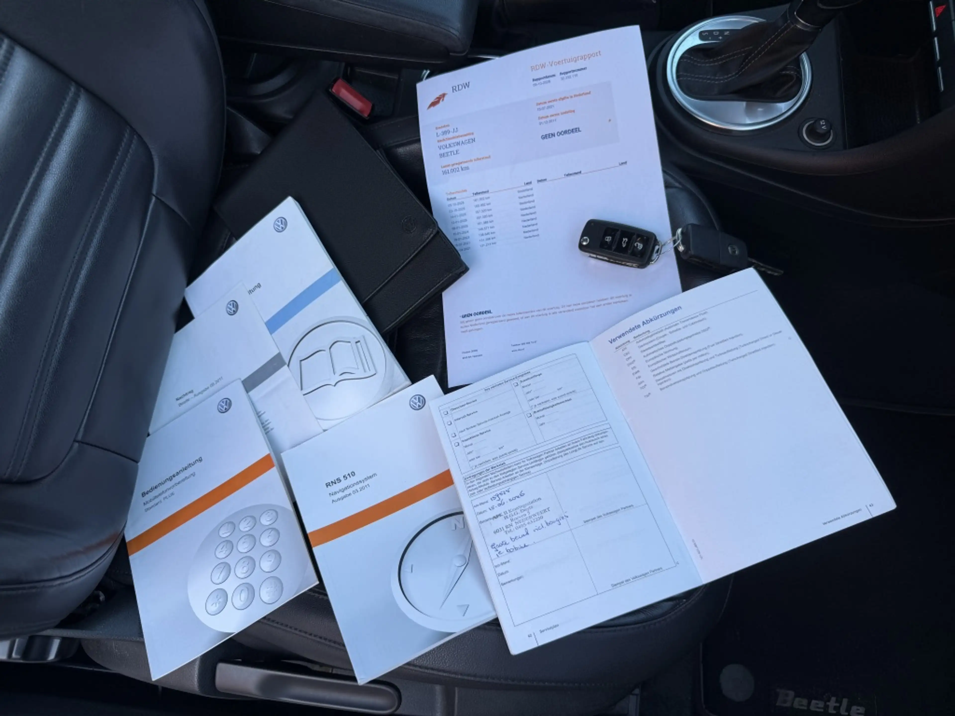 Volkswagen Beetle 2.0 TSI Sport automaat leer navi 200PK!! — photo 12