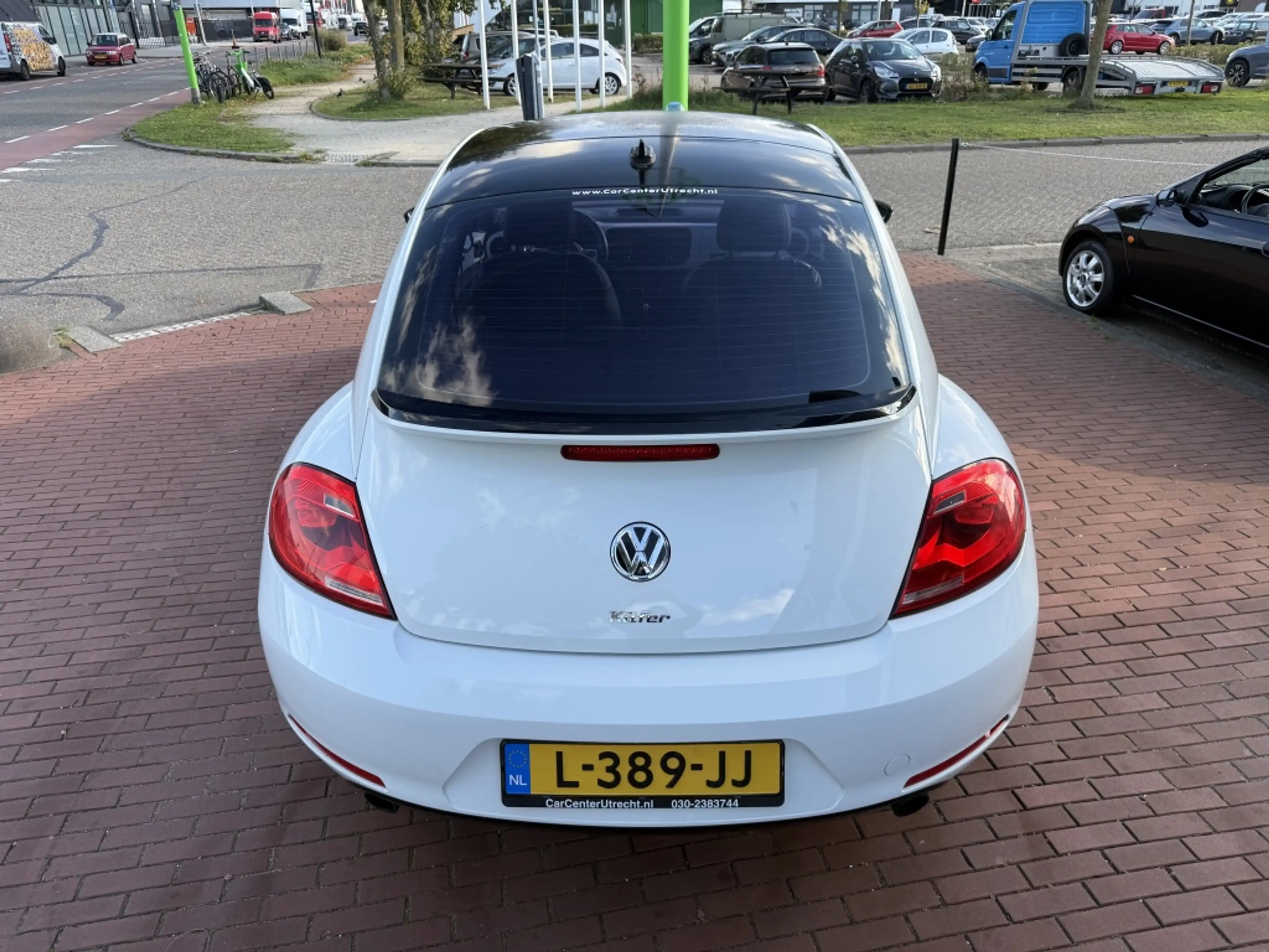 Volkswagen Beetle 2.0 TSI Sport automaat leer navi 200PK!! — photo 9
