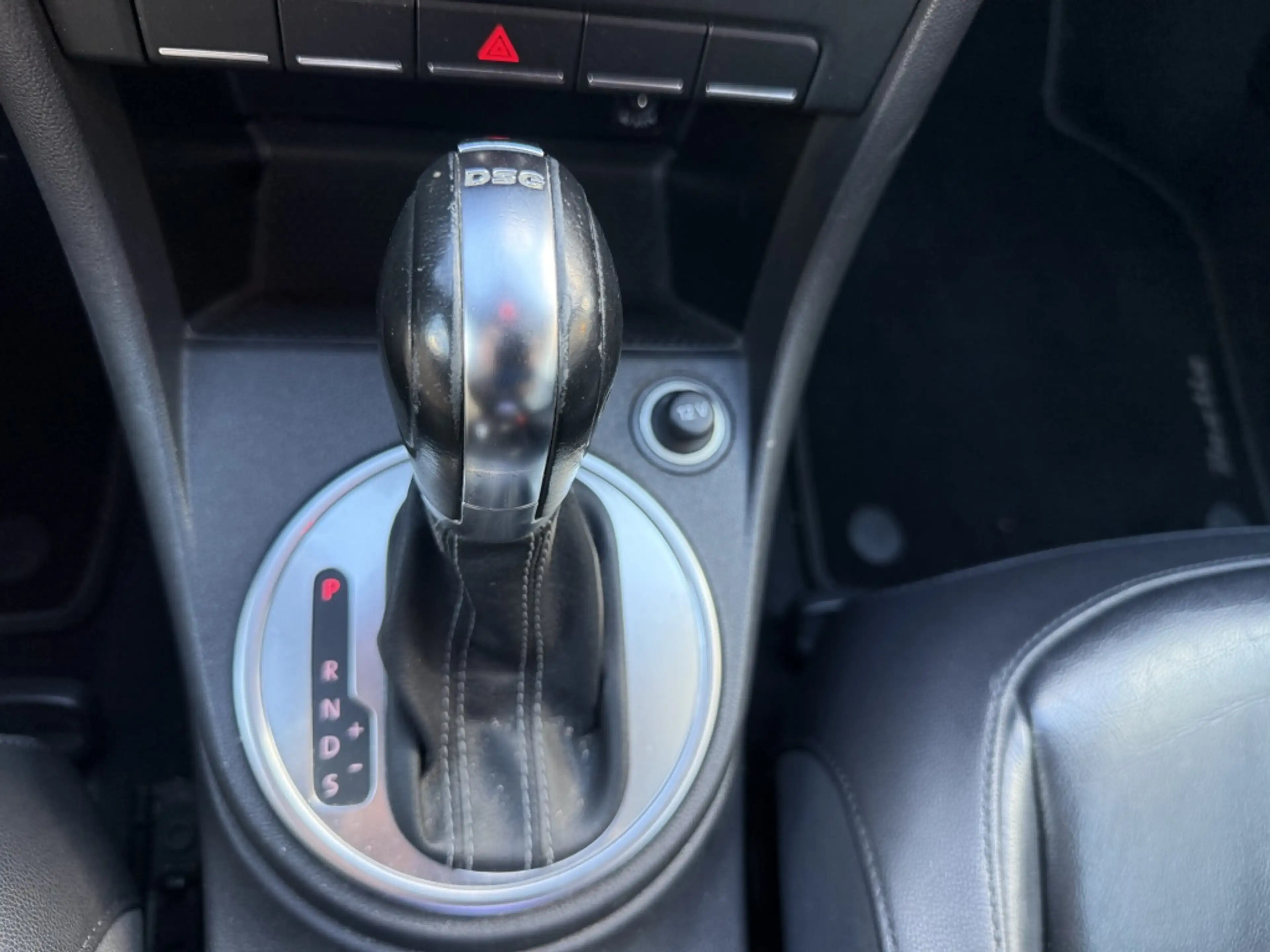 Volkswagen Beetle 2.0 TSI Sport automaat leer navi 200PK!! — photo 14