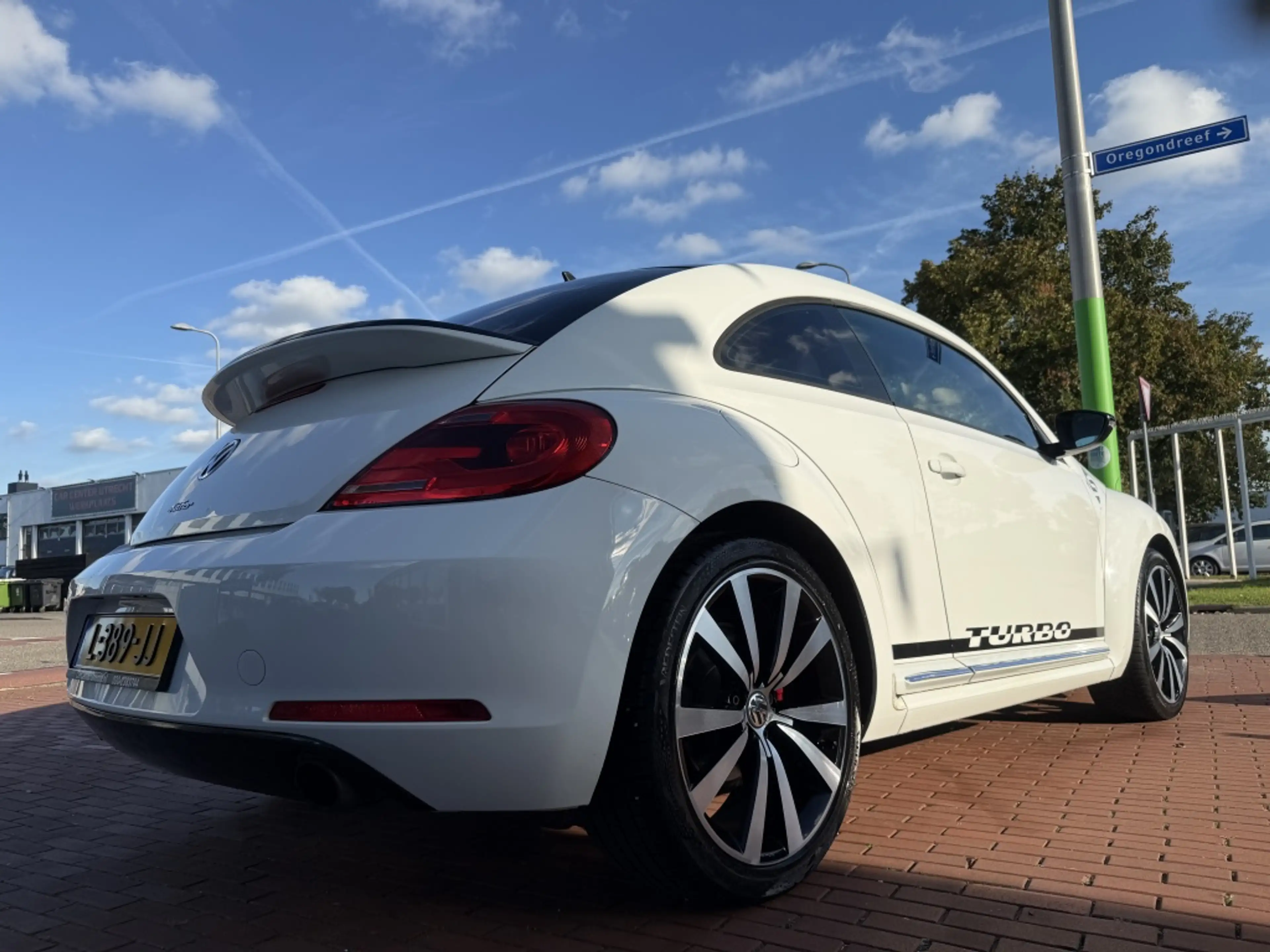 Volkswagen Beetle 2.0 TSI Sport automaat leer navi 200PK!! — photo 4