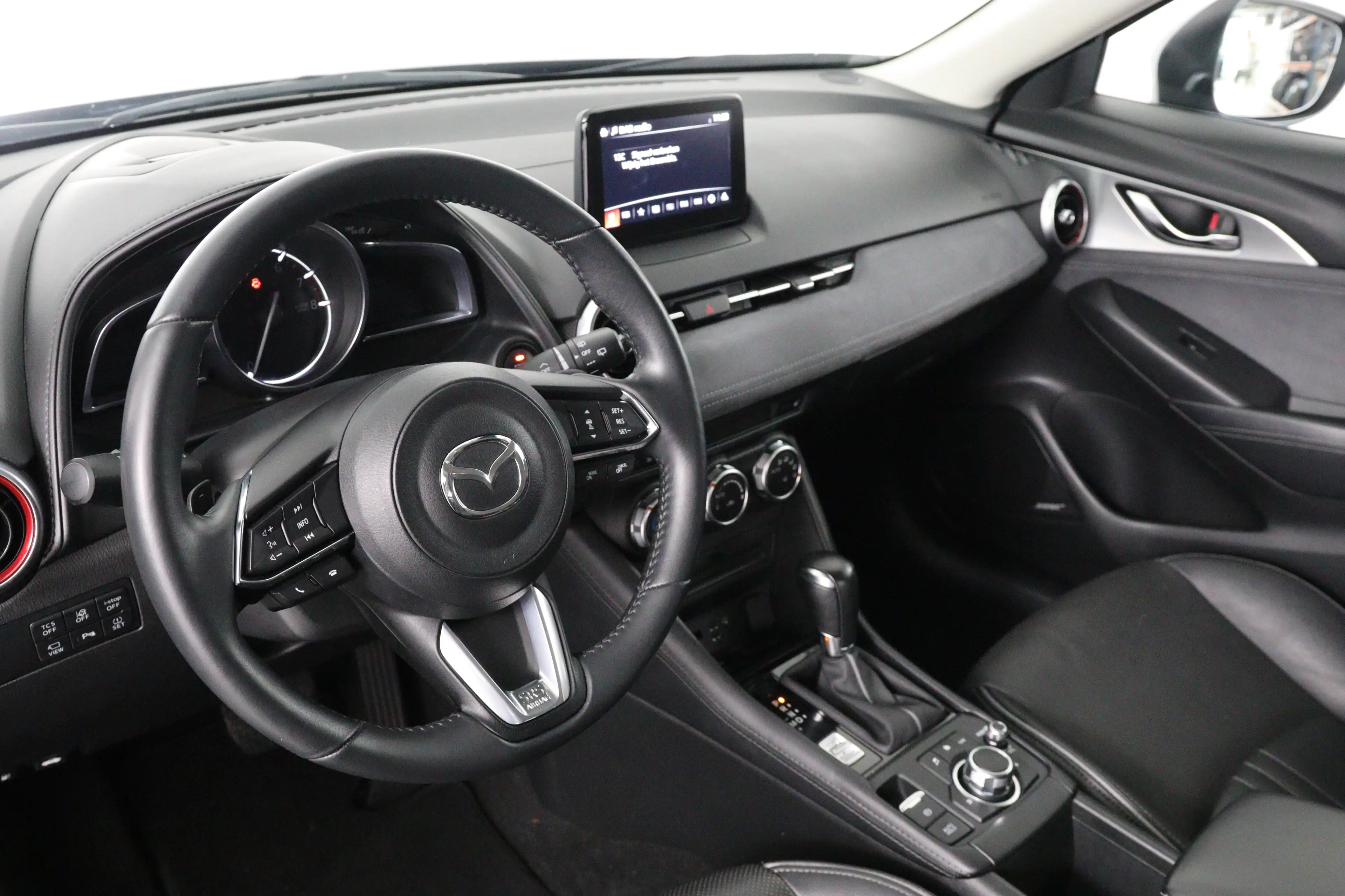 Mazda CX-3 2.0 SkyActiv-G 121 Luxury | Dealer Onderhouden! | — photo 5