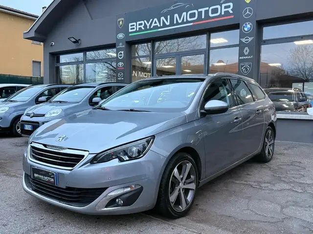 Peugeot 308 308 BlueHDi 120 S&S SW Allure