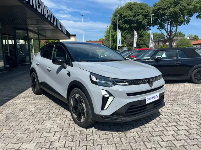 Renault Captur view 3
