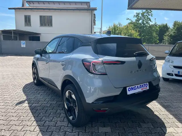 Renault Captur view 7