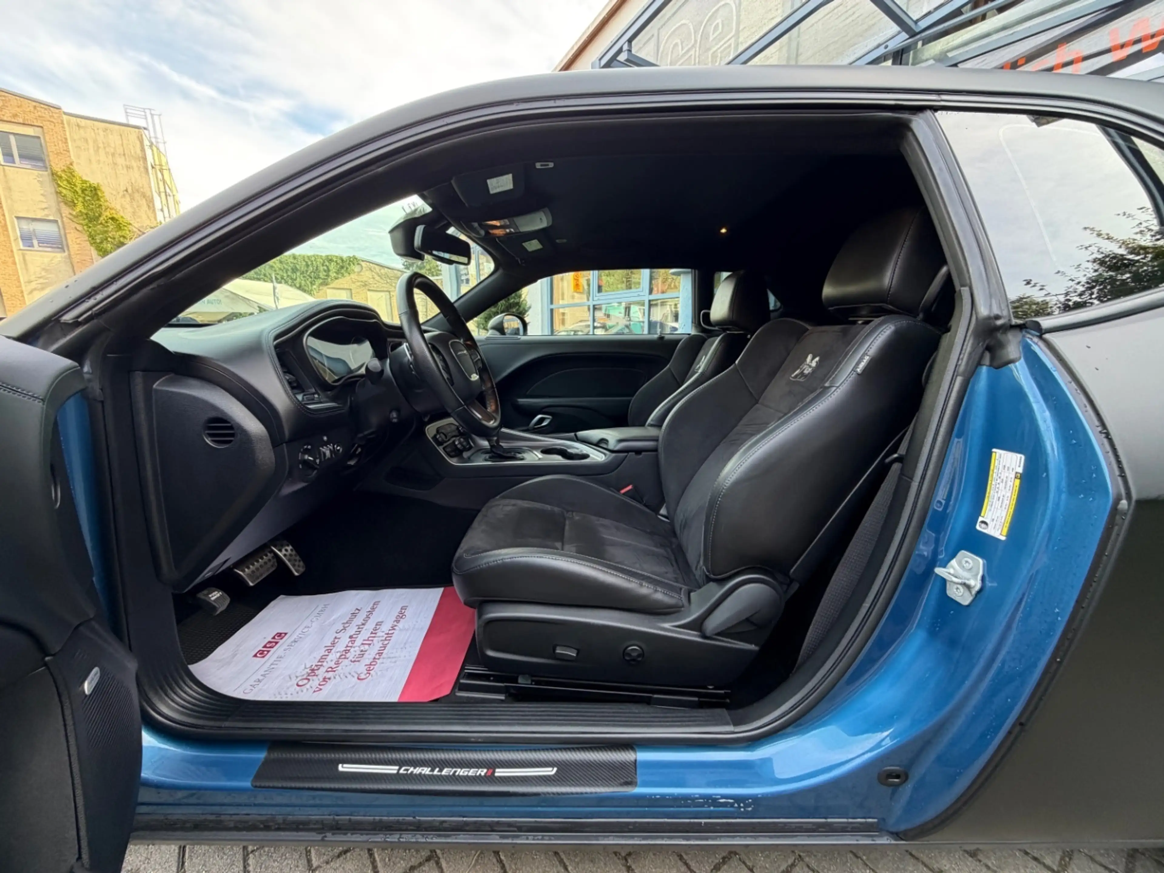 Dodge Challenger 6,4 "SCAT PACK"Navi"Apple CarPlay" — photo 10