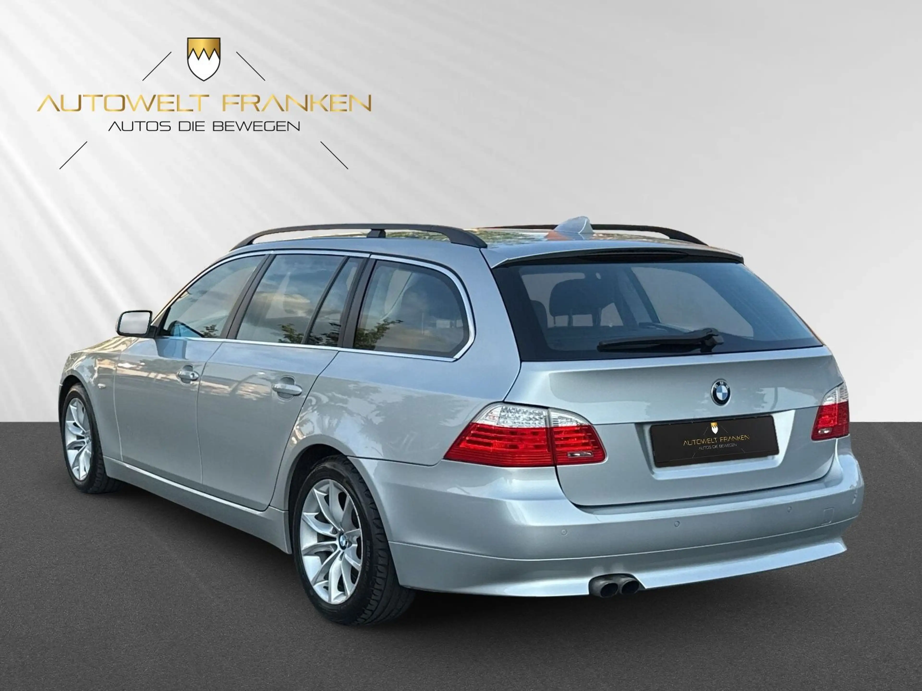BMW 523 i Touring *XENON*LEDER*NAVI*PDC*TEMPO*SHZ* — photo 6