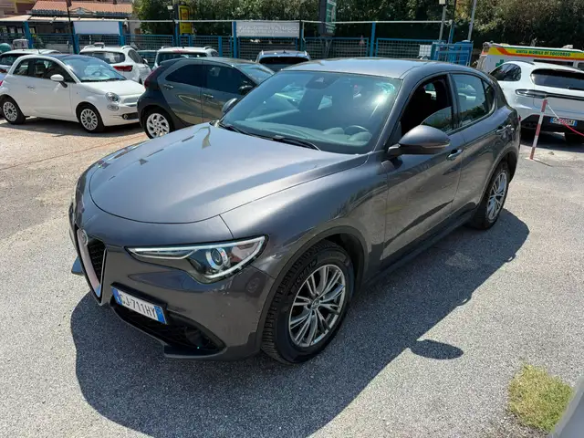 Alfa Romeo Stelvio view 2