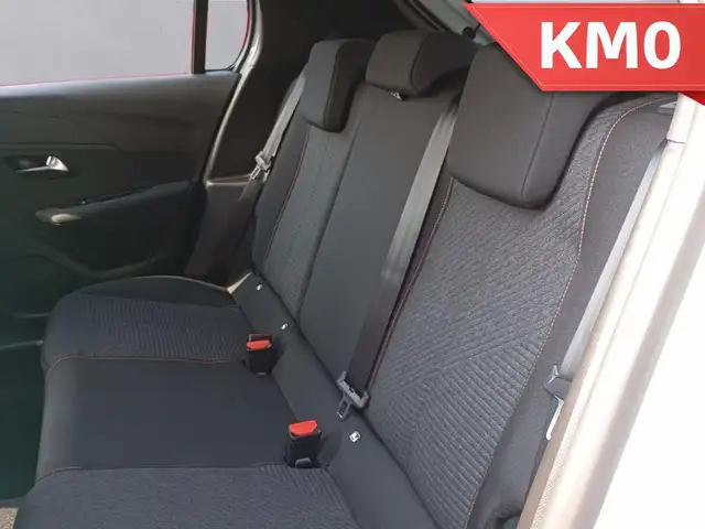 Peugeot 208 view 13
