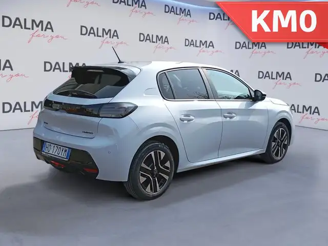 Peugeot 208 view 5