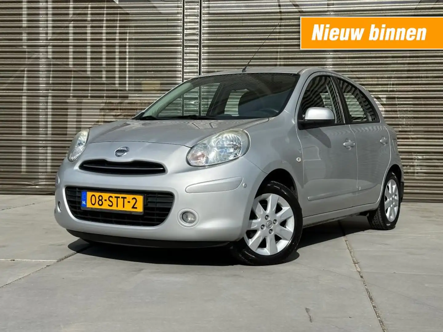 Nissan Micra 1.2 DIG-S CONNECT ED AIRCO/NAVI/LM VELGEN !! APK 2 Grijs - 1