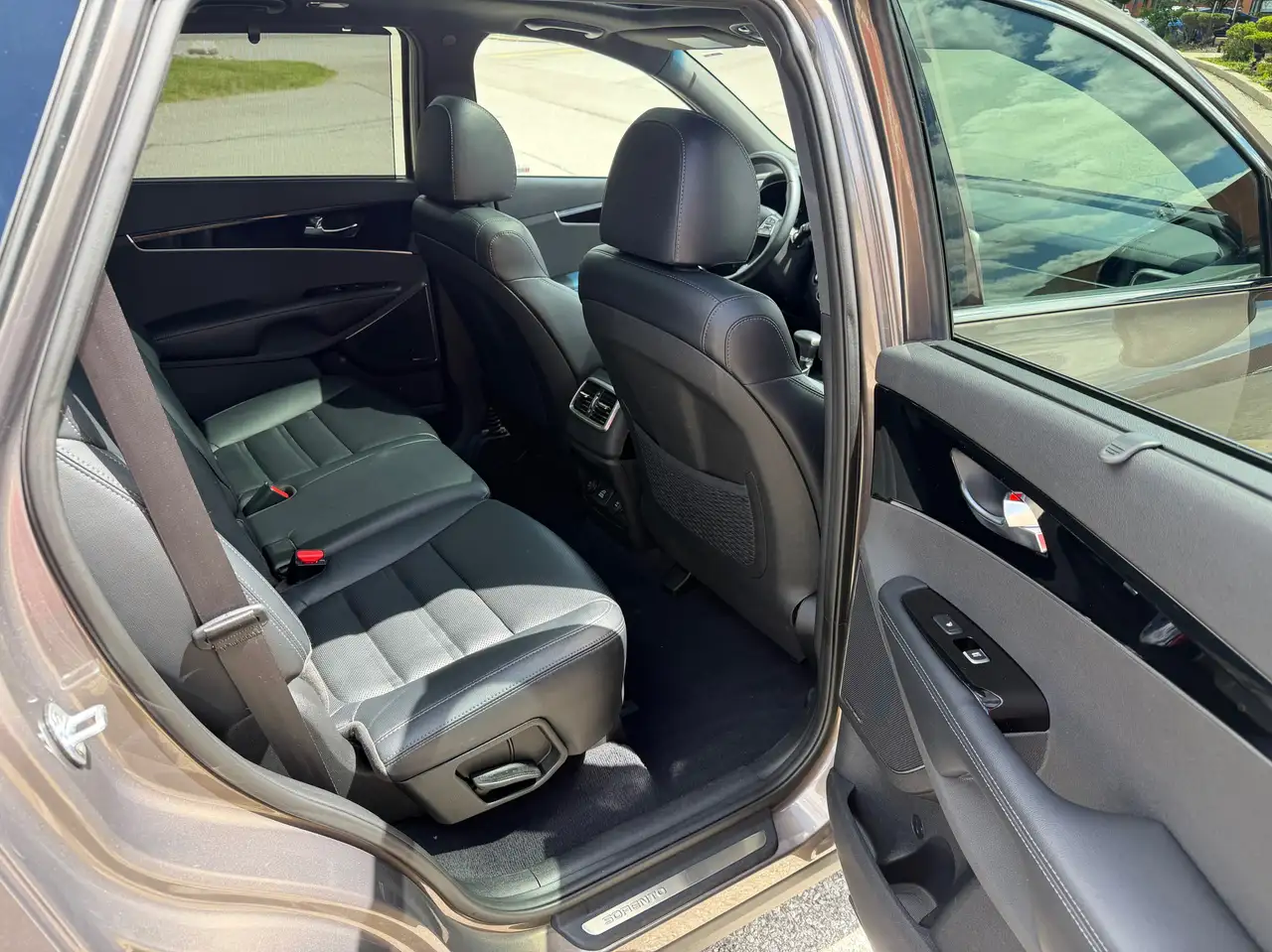Kia Sorento снимка Kia Sorento
