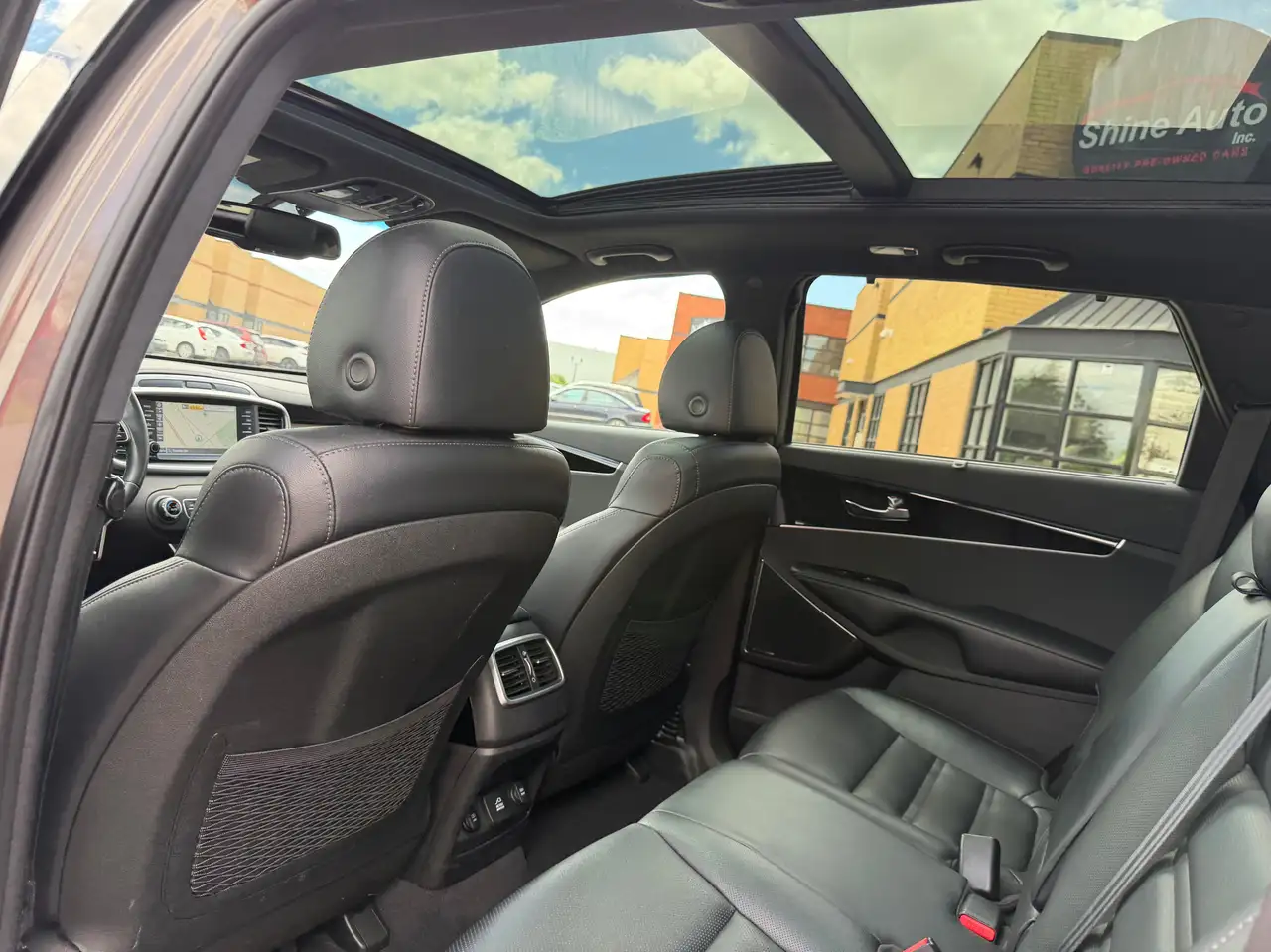 Kia Sorento снимка Kia Sorento
