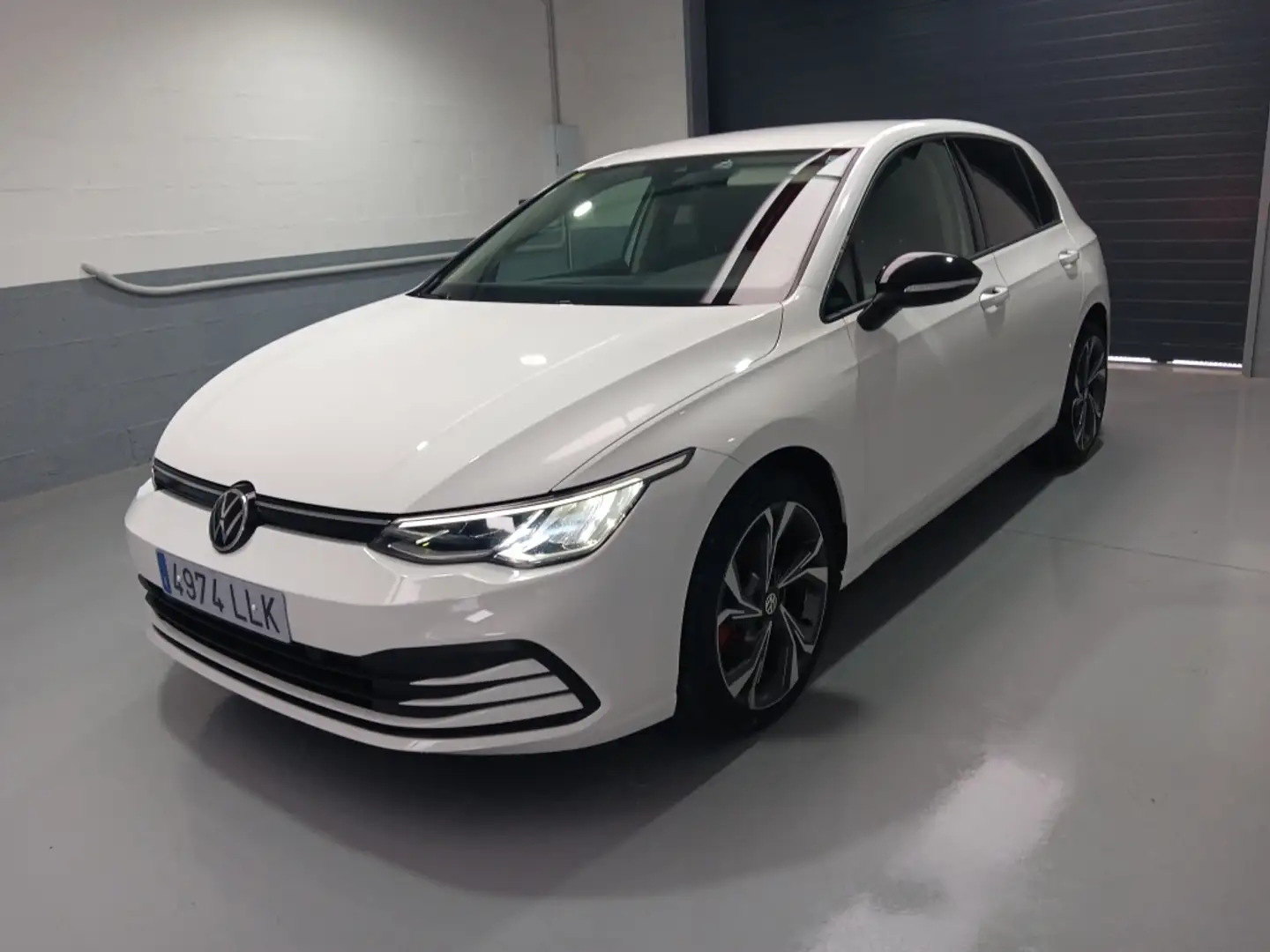 Volkswagen Golf 2.0TDI 85kW - 1
