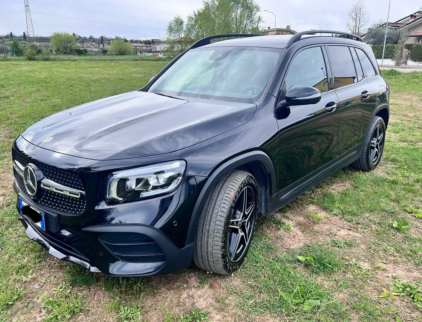Mercedes-Benz GLB 200 GLB 200d premium AMG LINE Nero - 1