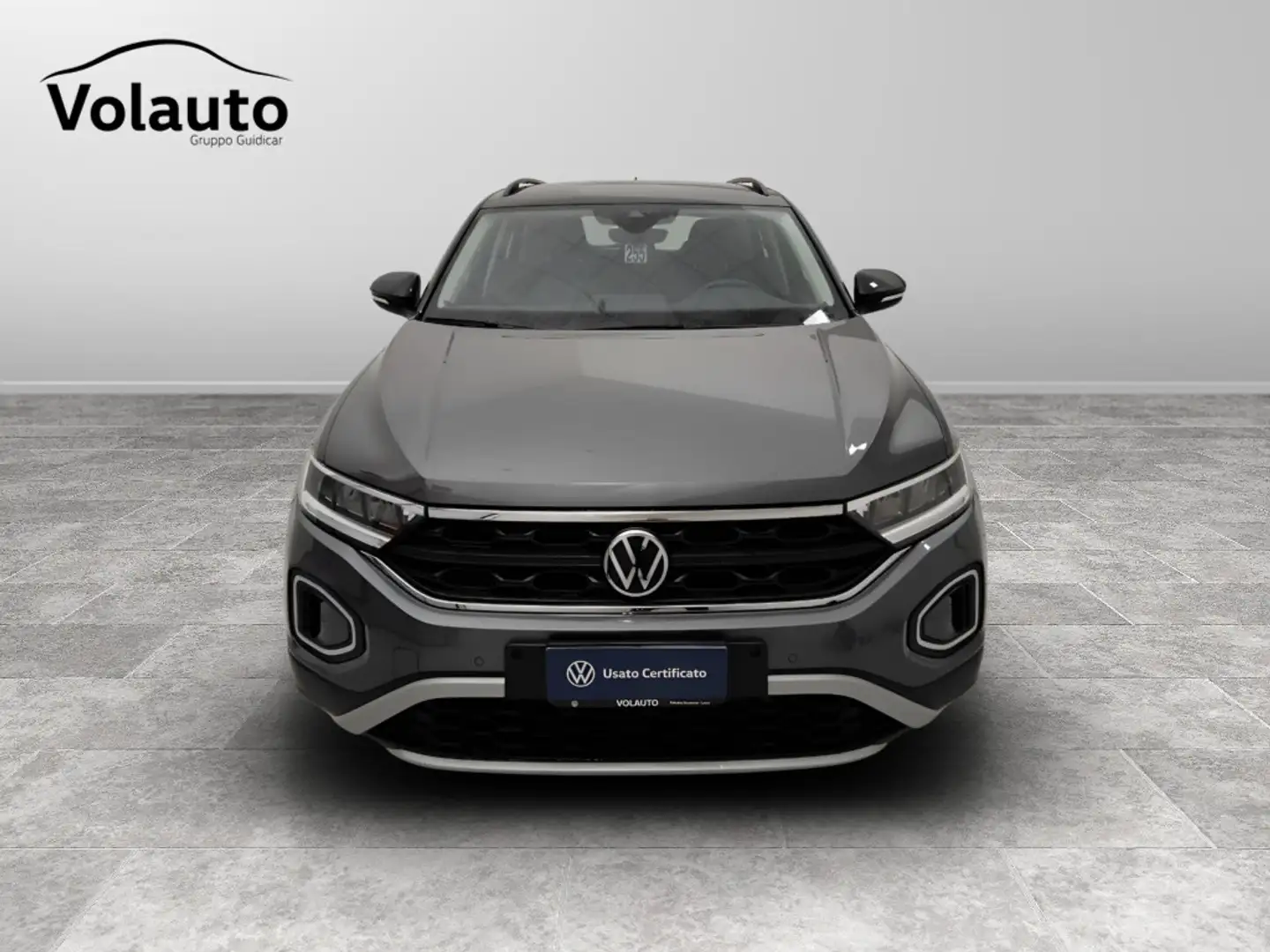 Volkswagen T-Roc 2022 - T-Roc 1.0 tsi Life 110cv Gris - 2