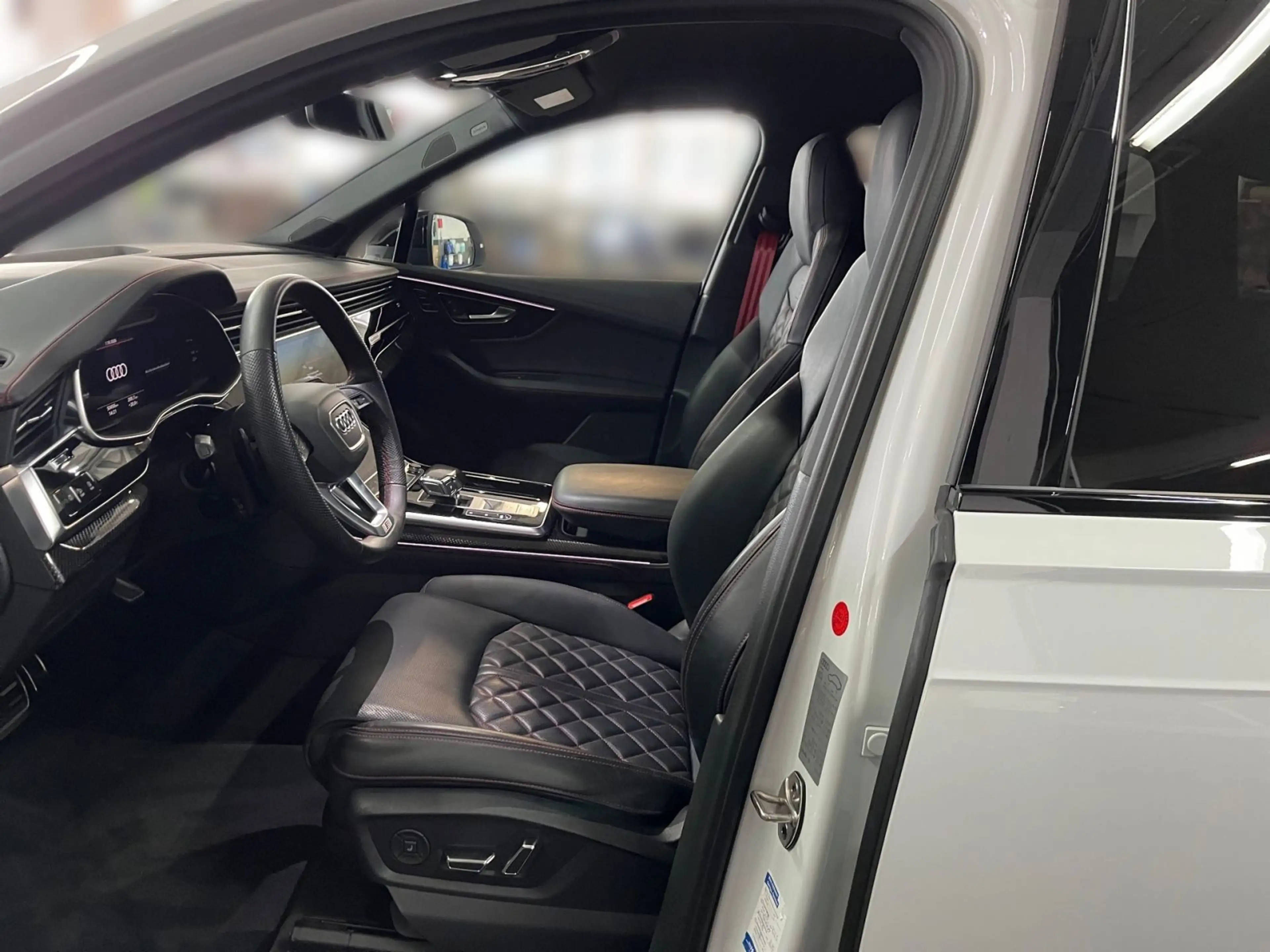 Audi SQ7 competition plus AssistenzPlus AHK Busi Sitz — photo 8