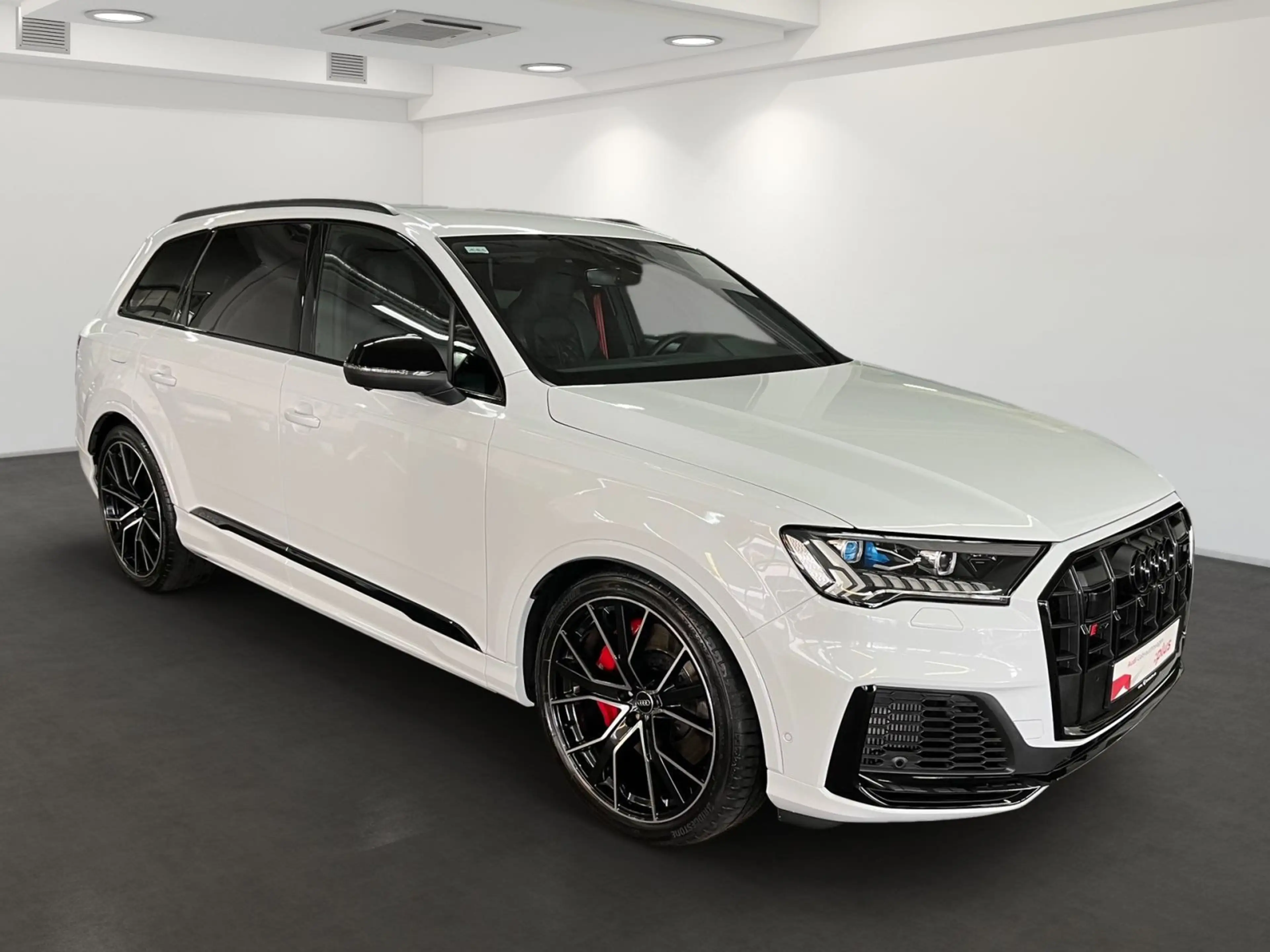 Audi SQ7 competition plus AssistenzPlus AHK Busi Sitz — photo 3