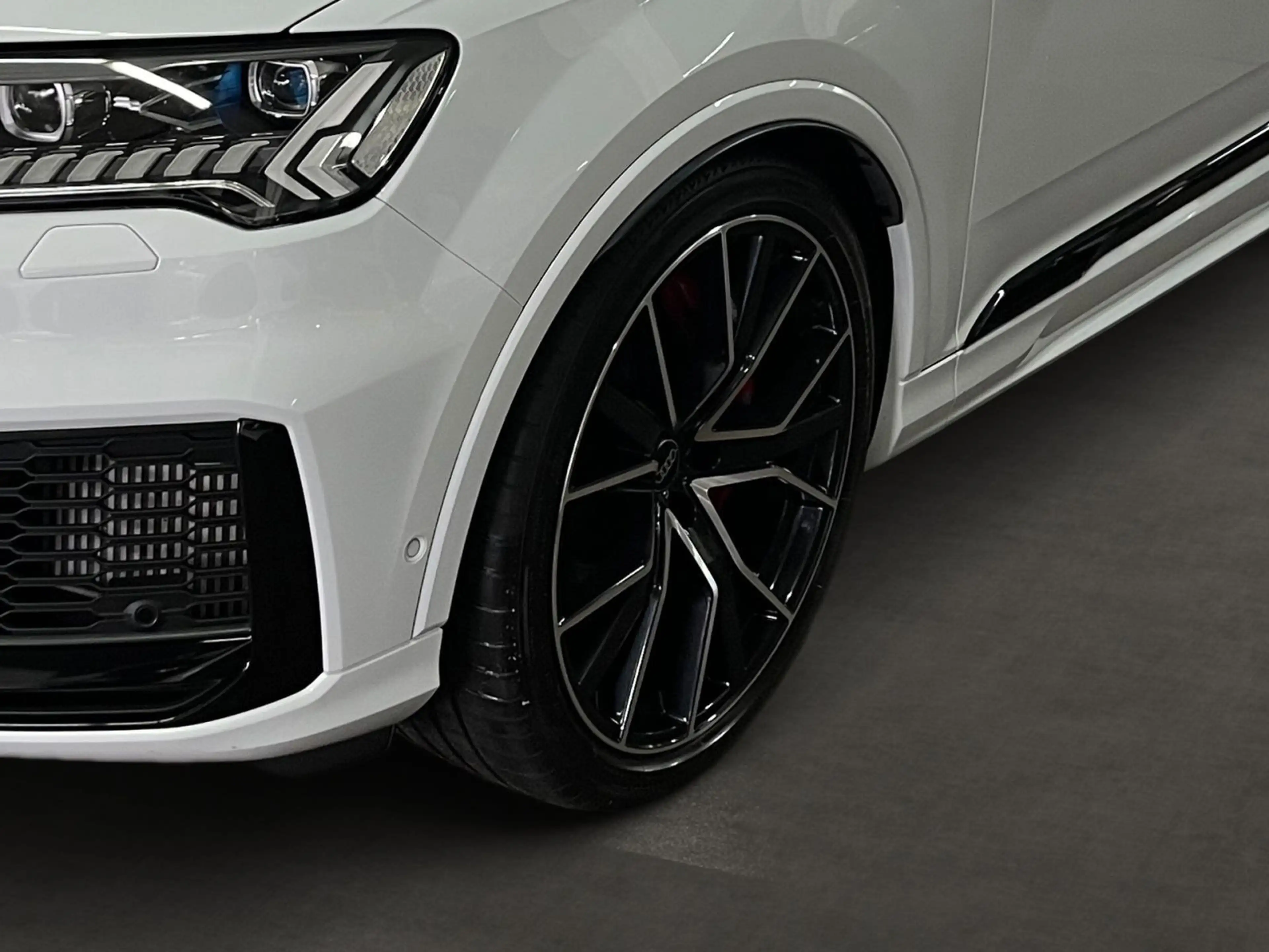 Audi SQ7 competition plus AssistenzPlus AHK Busi Sitz — photo 7