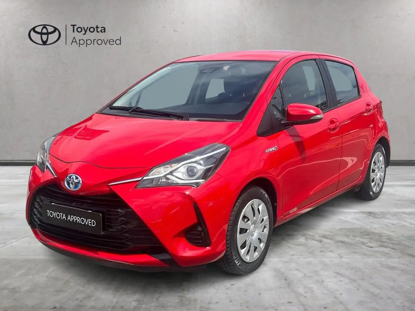 Toyota Yaris Yaris 5p 1.5h Cool my18 Rosso - 1